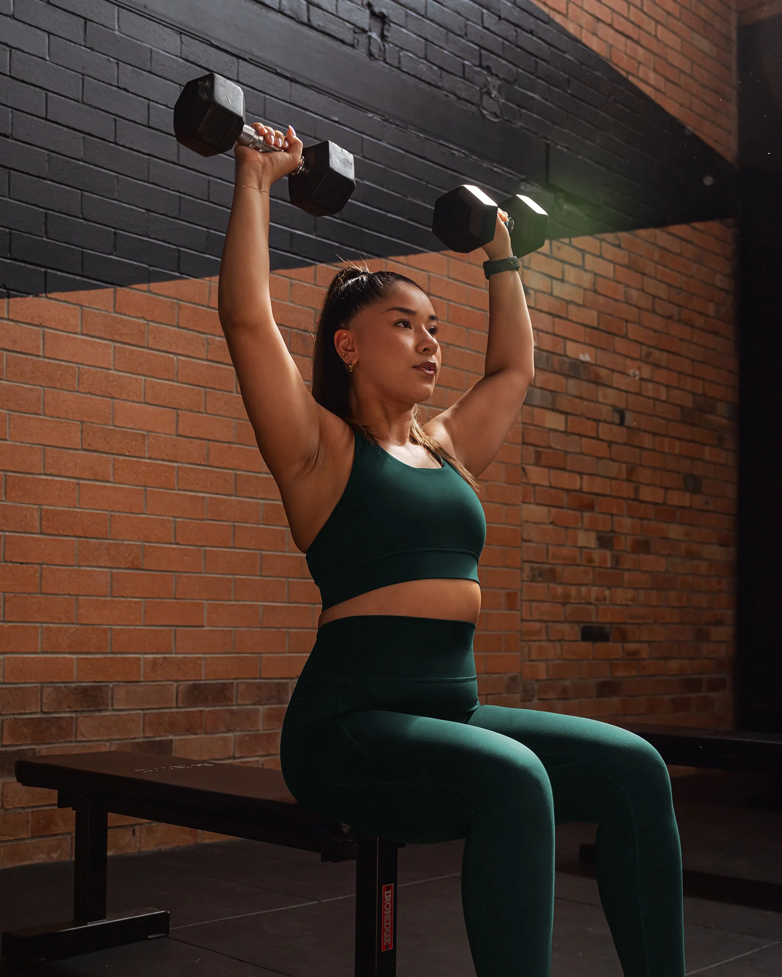 Accelerate Sports Bra - Dark Moss - Image 4