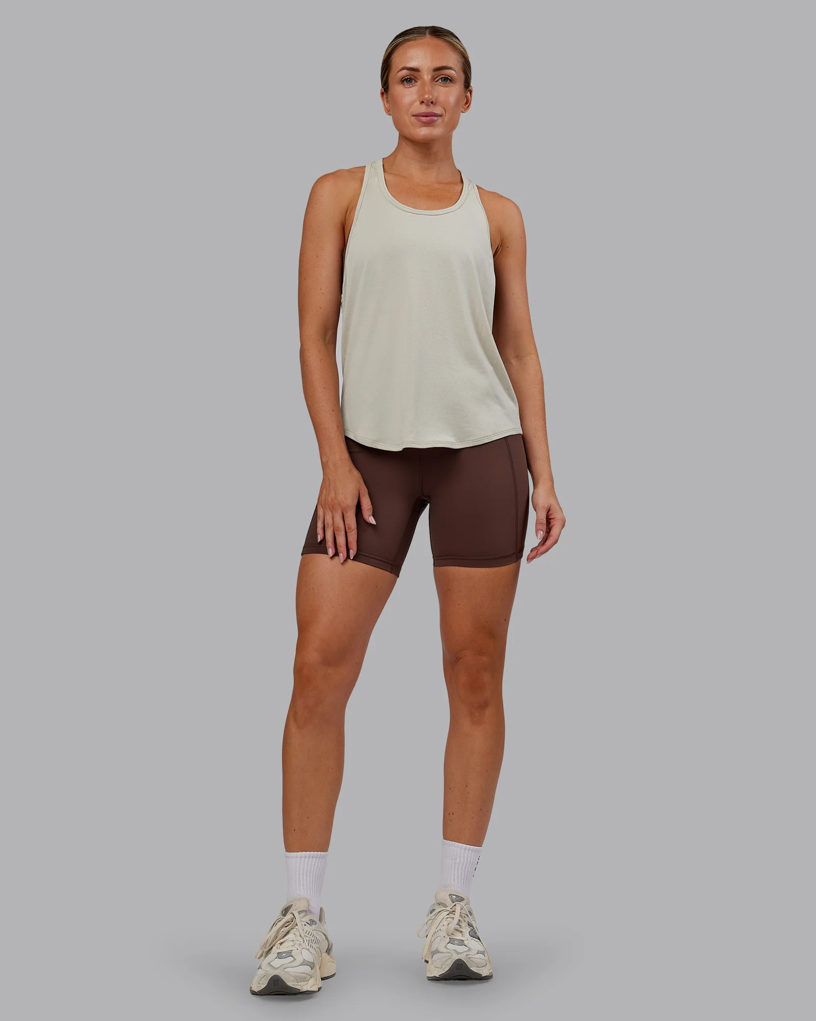 AeroFLX+ Drop Armhole Seamless Tank - Shale Beige/Shale Beige - Image 8