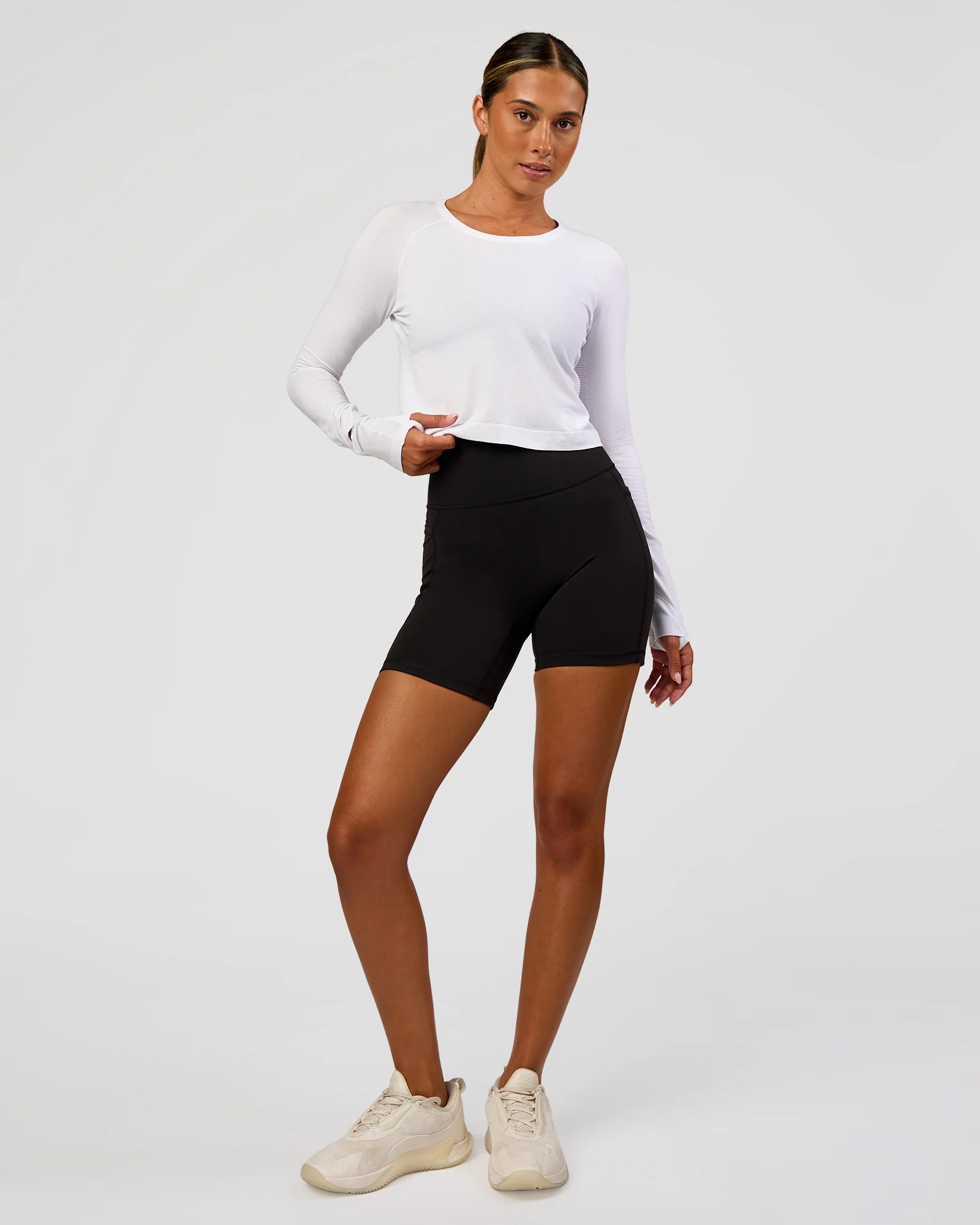 AeroFLX+ Seamless Long Sleeve Skimmer Tee - White/White - Image 6