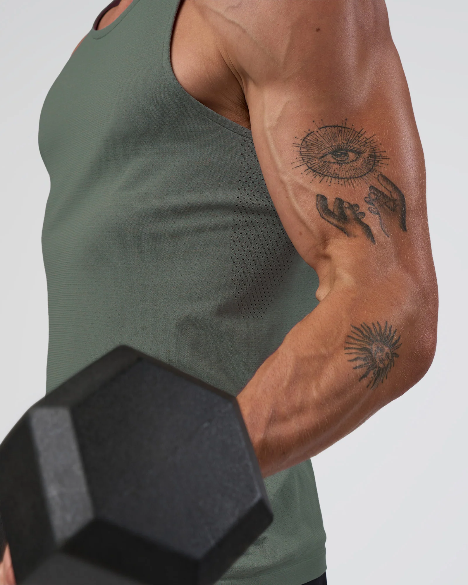 AeroFLX+ Seamless Tank - Graphite/Graphite - Image 2