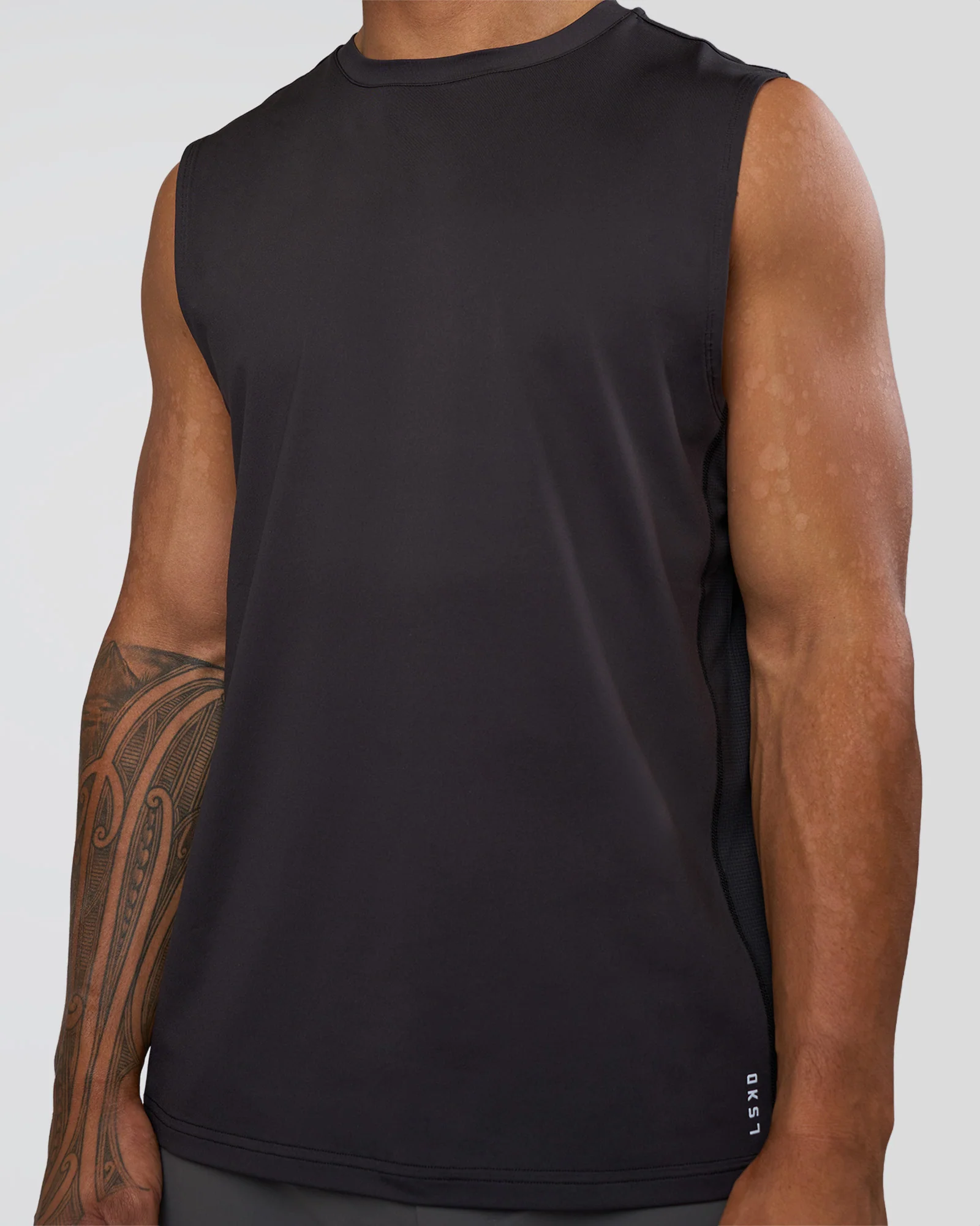 AirTrack Muscle Tank - Black - Image 5