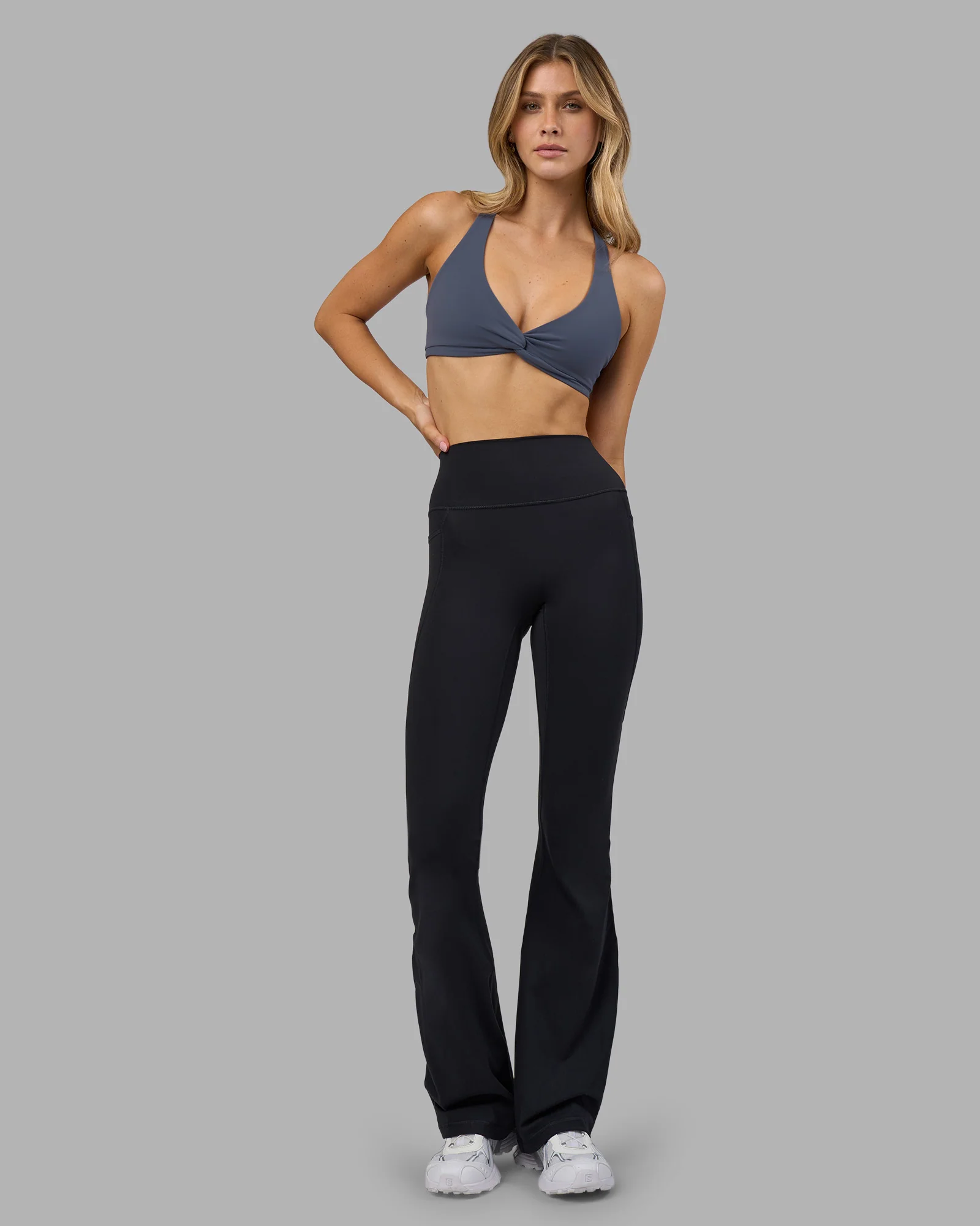 Aspire Twist Sports Bra - Night Shadow - Image 7