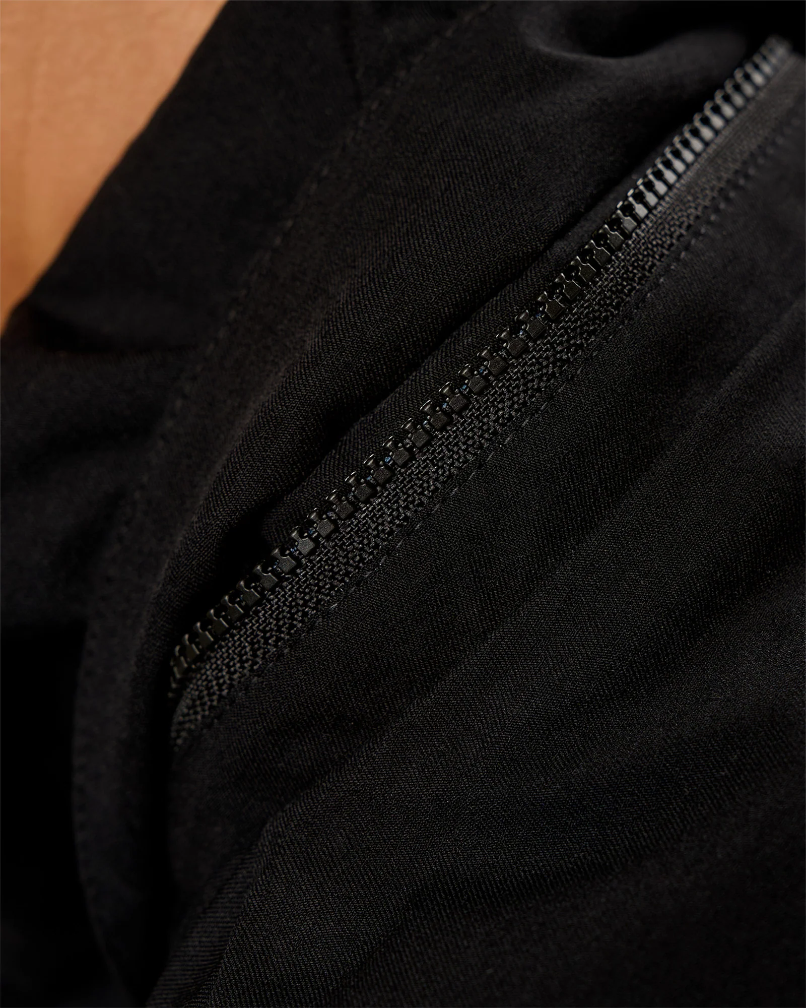 Auxiliary 2.0 Jacket - Black - Image 11