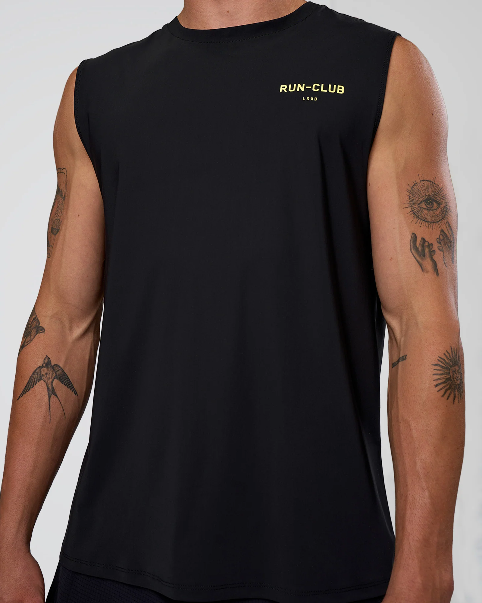 Cadence RUN CLUB Muscle Tank - Black-Yellow Fizz - Image 7