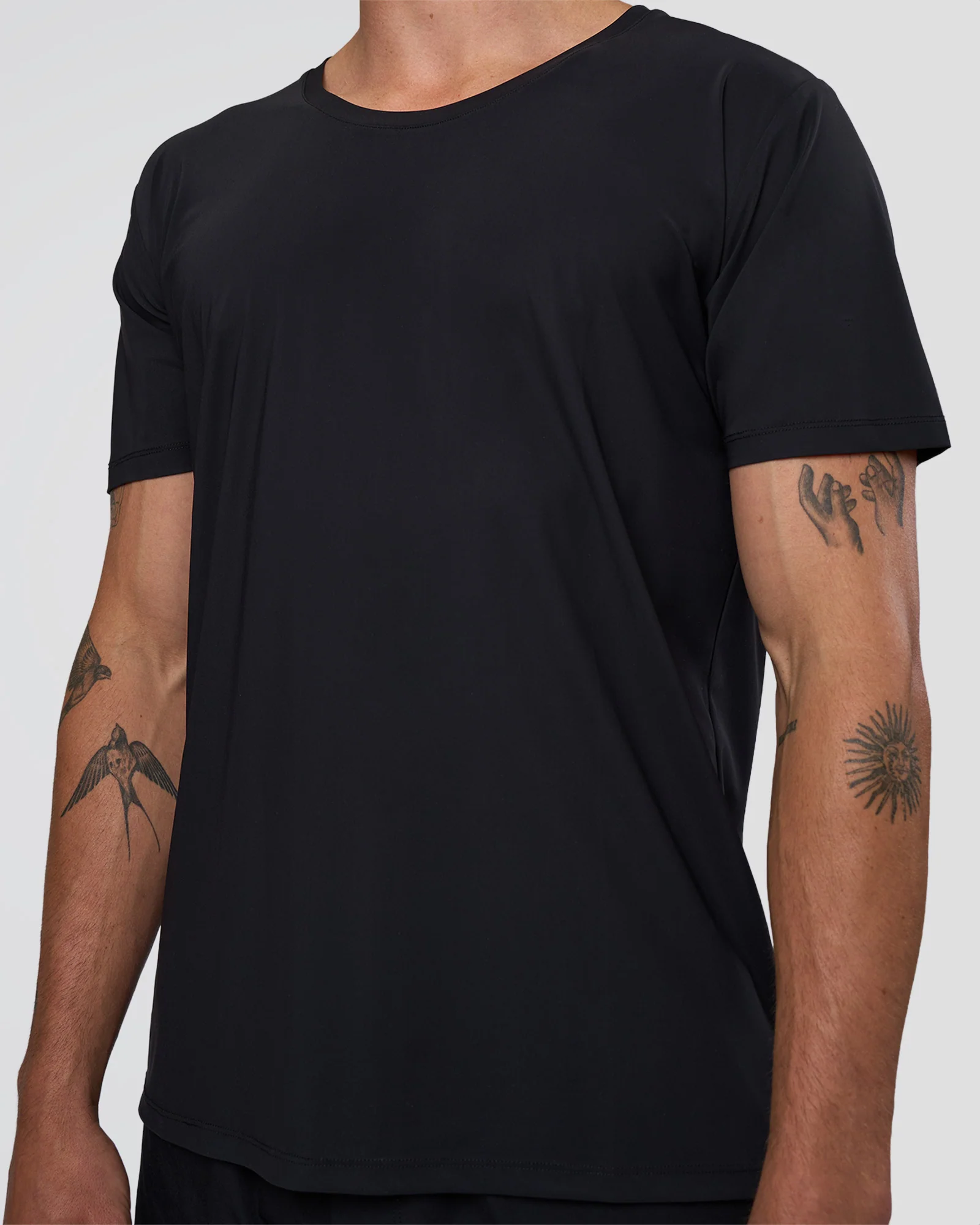 Cadence Swift Tee - Black - Image 6