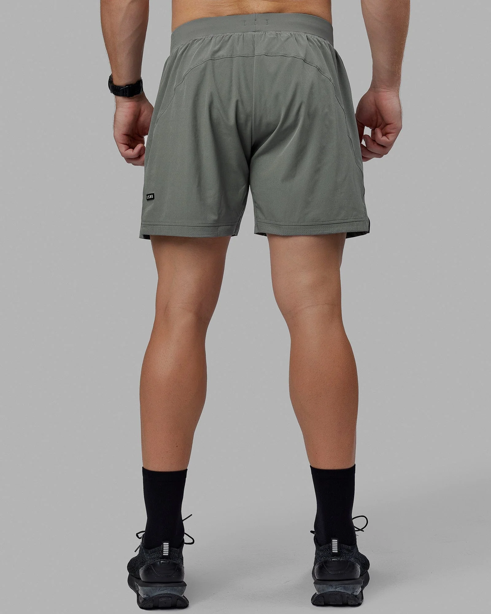 Challenger 6" Performance Short - Graphite - Image 4