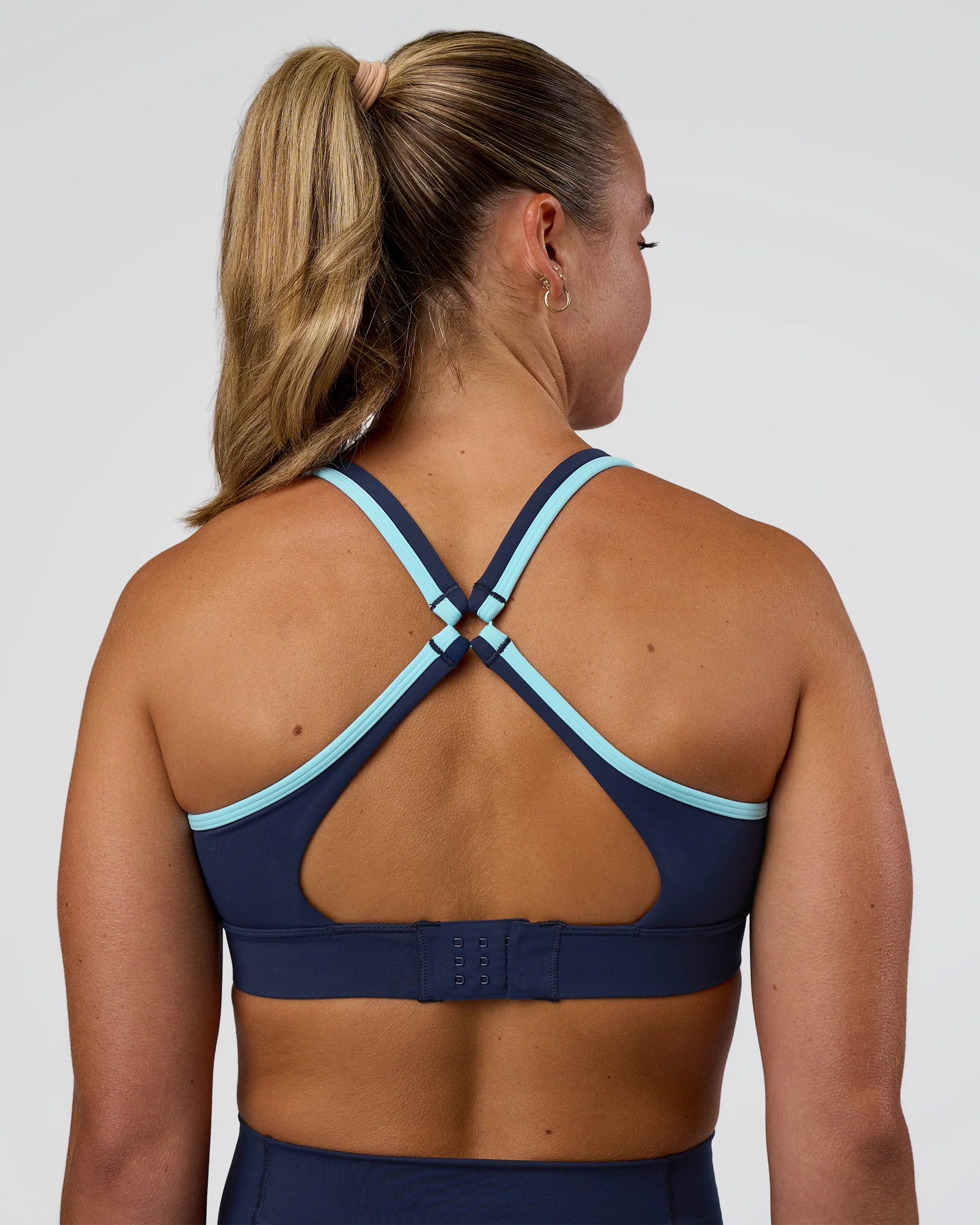 Distinction Sports Bra 2.0 - Future Navy-Baltic Sea - Image 6
