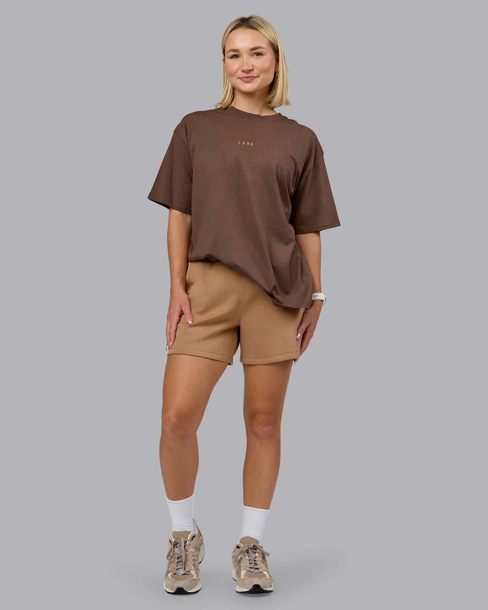 Elevate SoftTouch 4" Short - Light taupe - Image 2