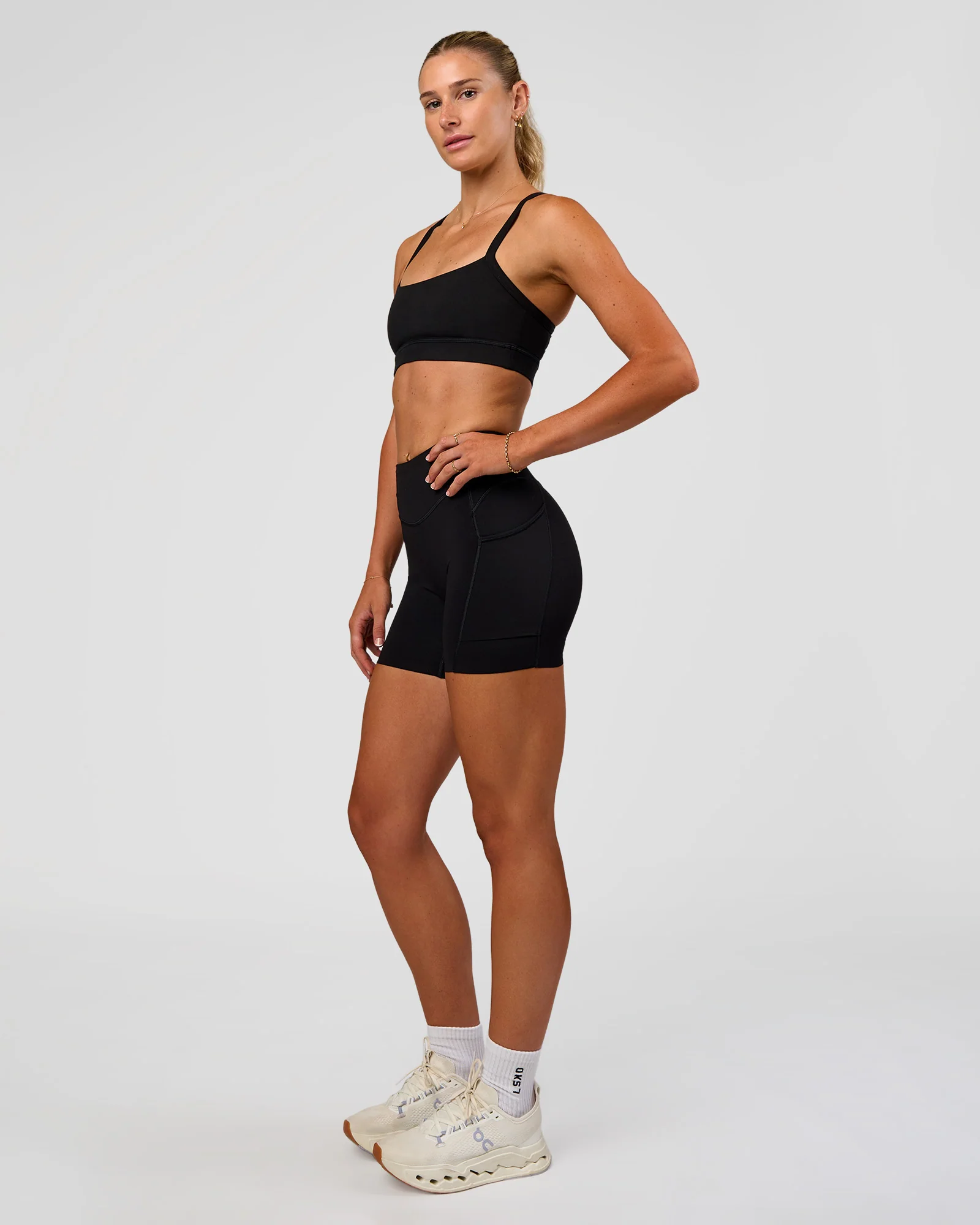 Elite Run High-Rise 5" Short Pockets - Black - Image 12