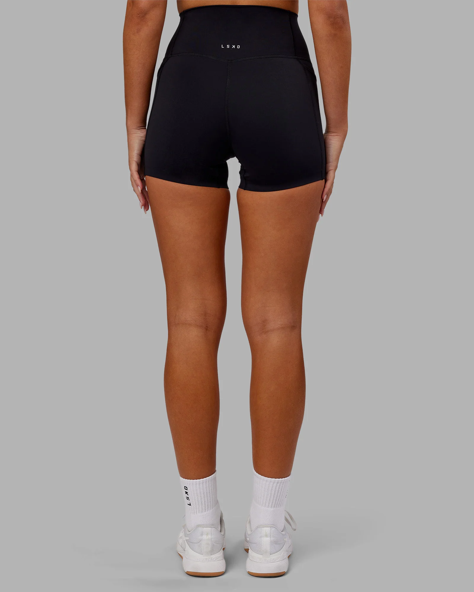 Elixir Ultra High-Rise 4" Short Pockets - Black - Image 4