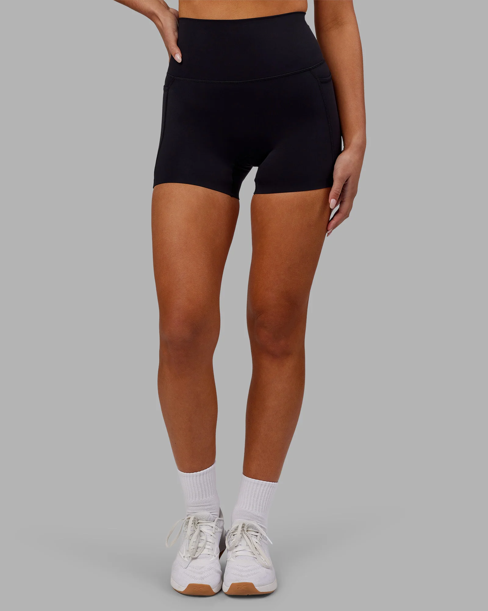 Elixir Ultra High-Rise 4" Short Pockets - Black - Image 6