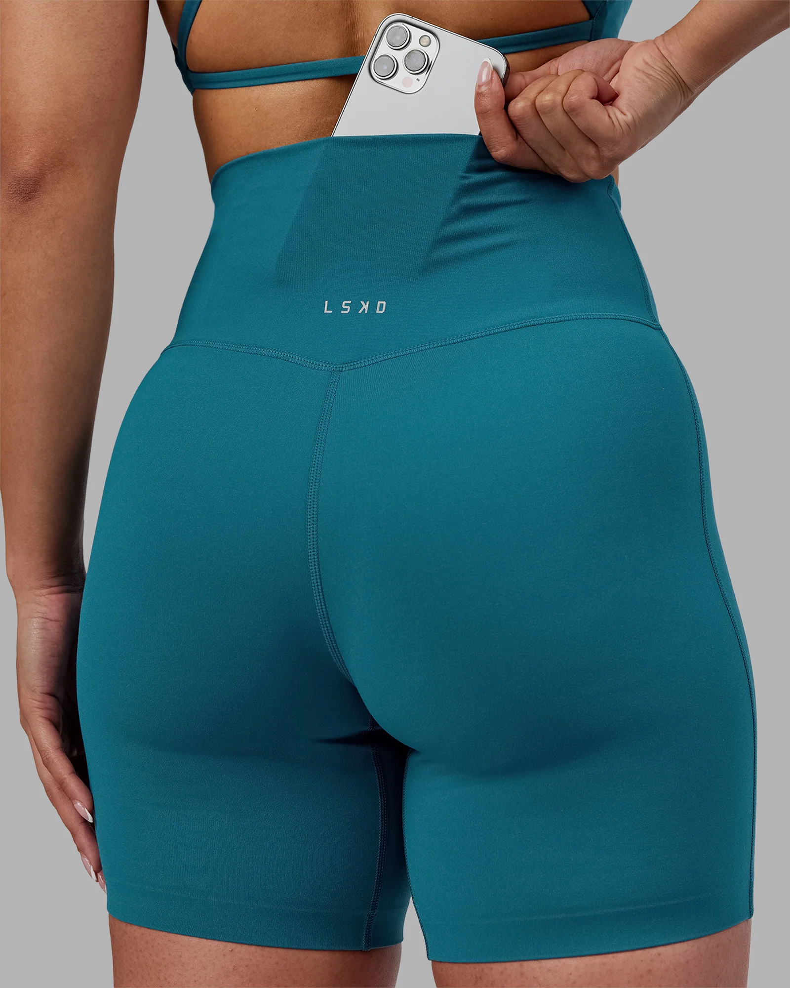 Elixir Ultra High-Rise 6" Short - Blue Coral - Image 4