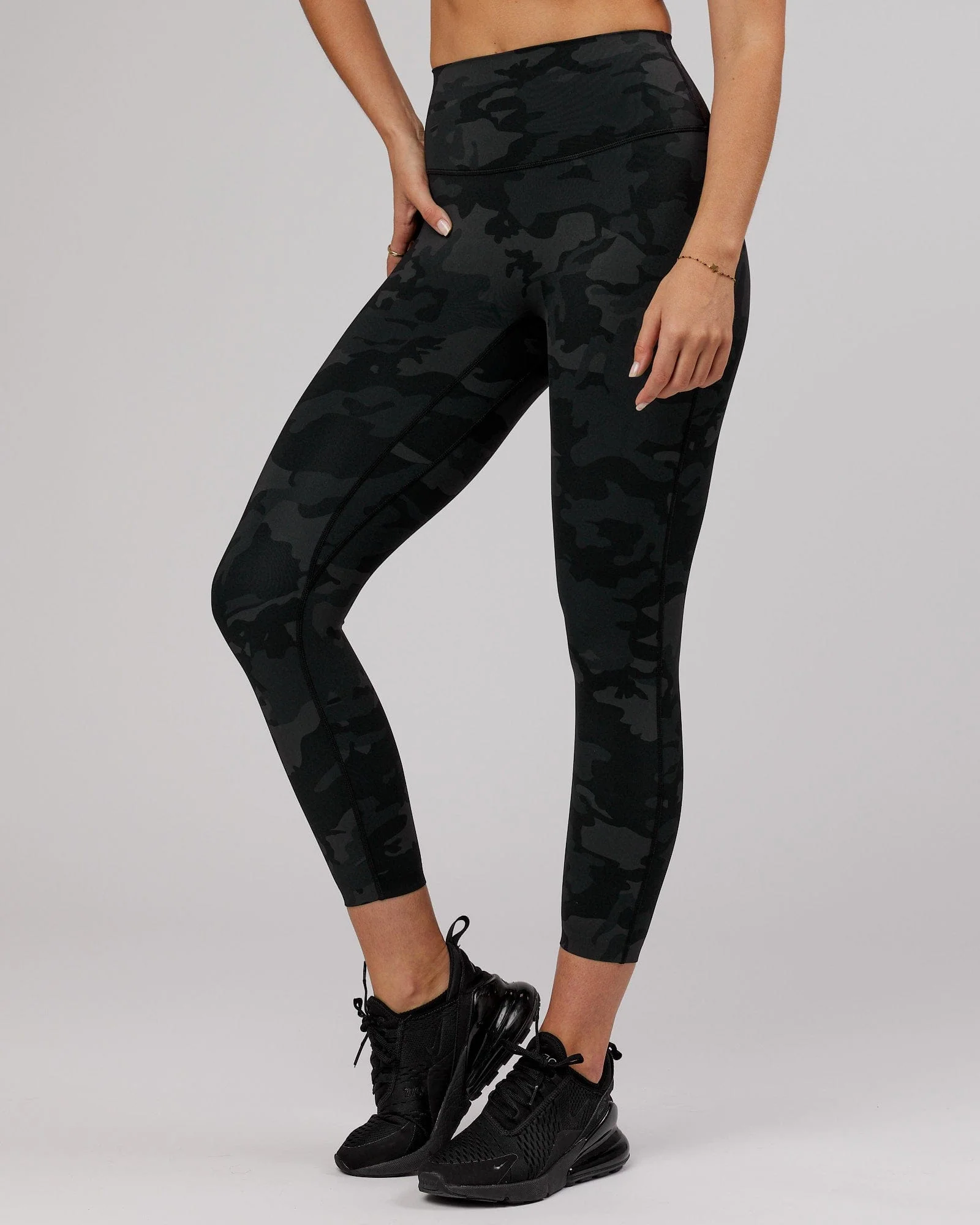 Elixir Ultra High-Rise 7/8 Legging - Black Camo - Image 5