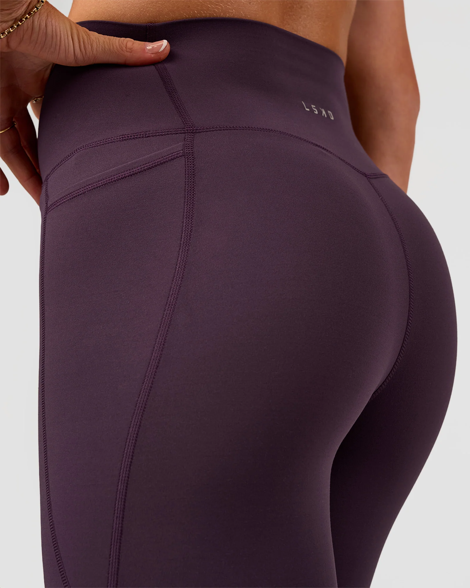 Elixir Ultra High-Rise 7/8 Legging Pockets - Midnight Plum - Image 9