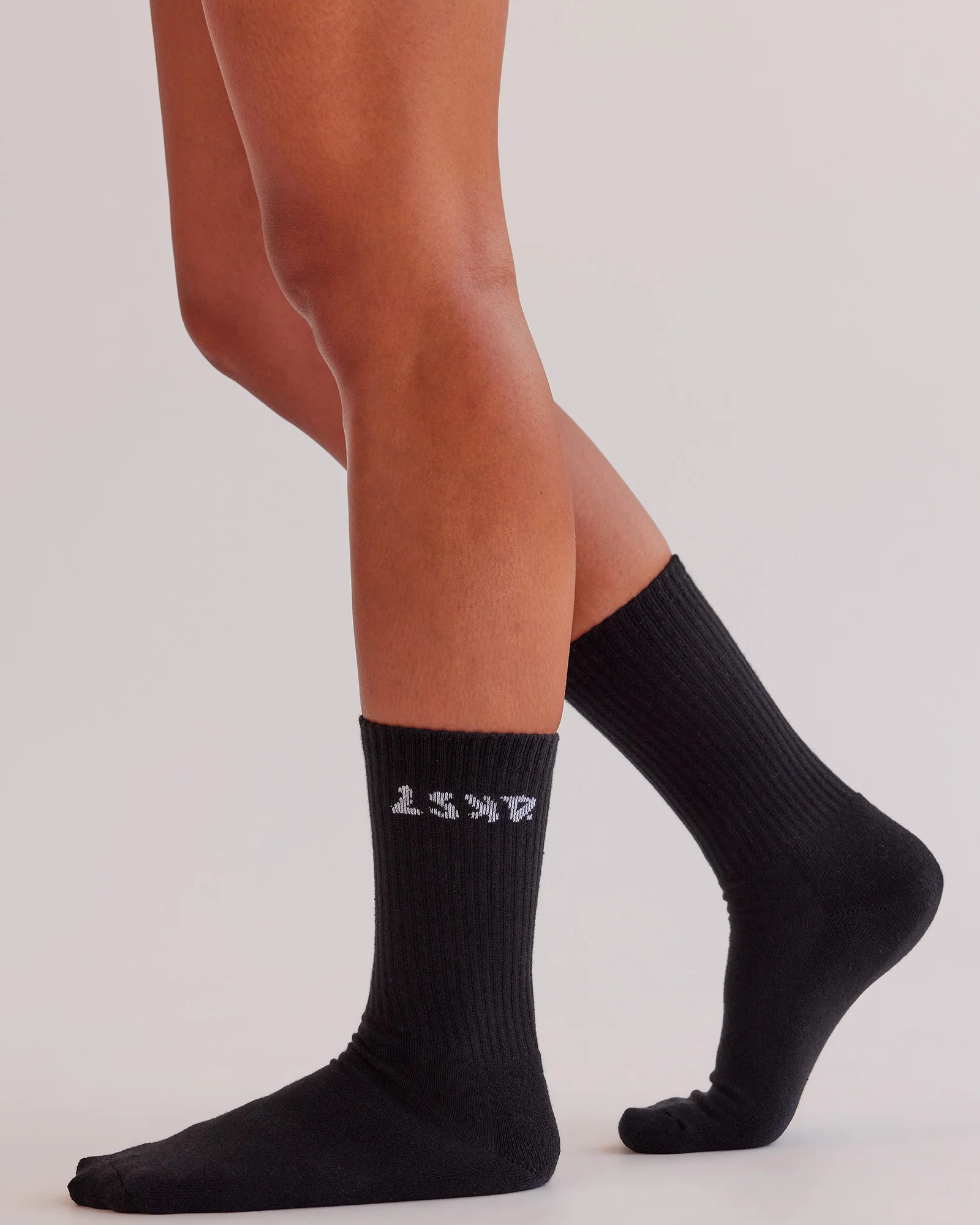 Endurance Crew Socks 3 Pack Box - White-Black-Chocolate Martini - Image 4