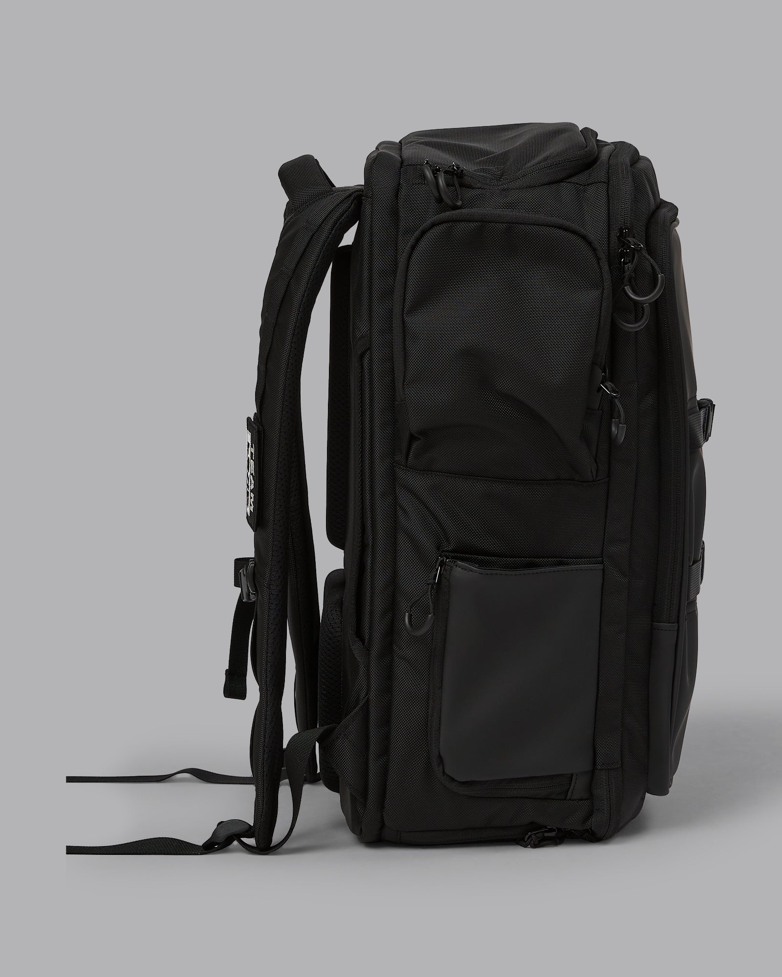 Functional Training Backpack 35L - Black - Image 8