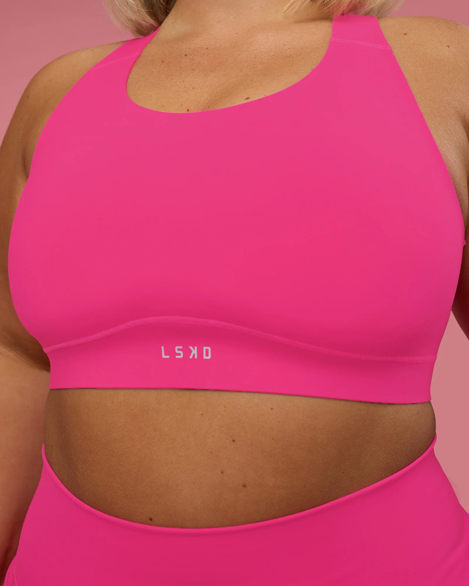 Fusion Sports Bra 2.0 - Ultra Pink - Image 7
