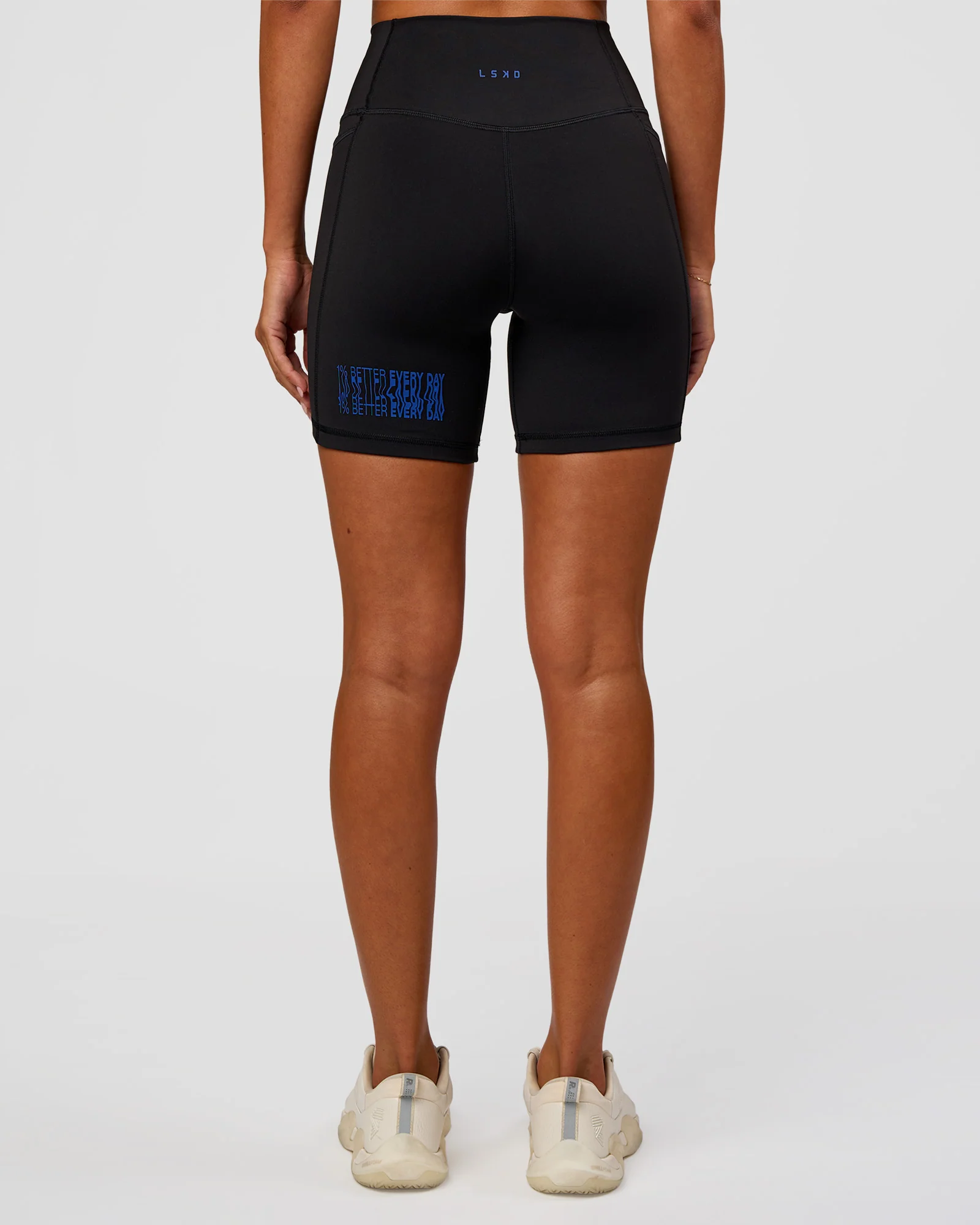 Fusion Hype Graphic Ultra High-Rise 6" Short Pockets - Black-Electric Indigo - Image 7