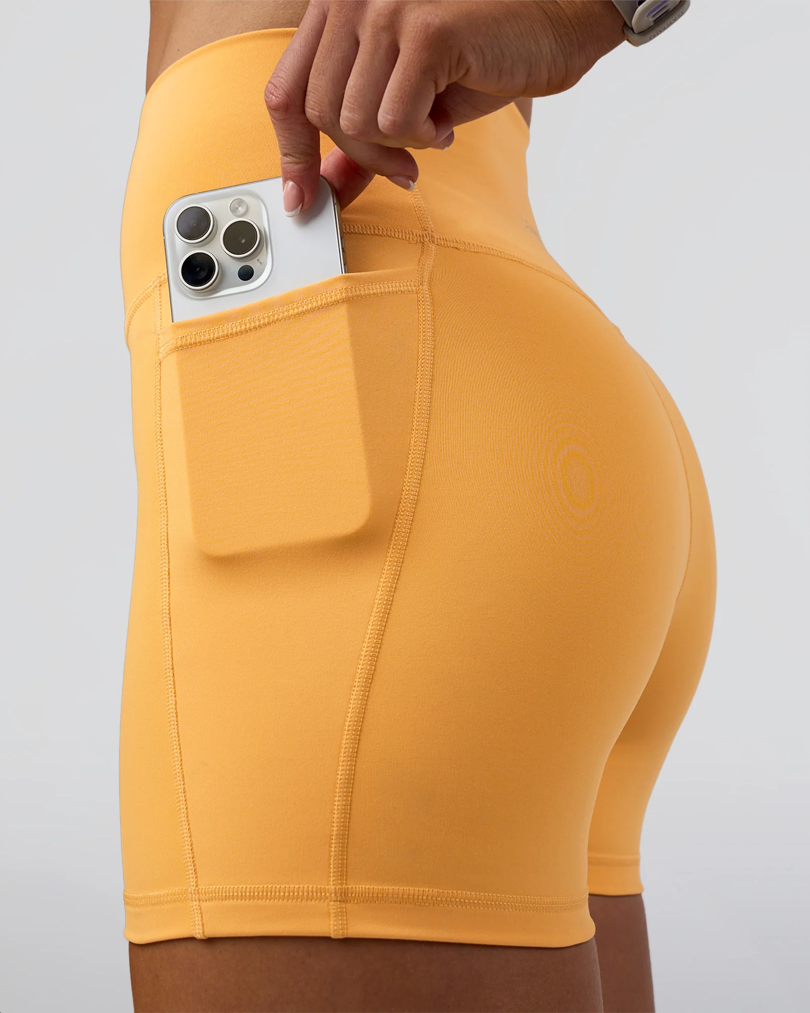 Fusion Ultra High-Rise 4" Short Pockets - Warm Apricot - Image 5