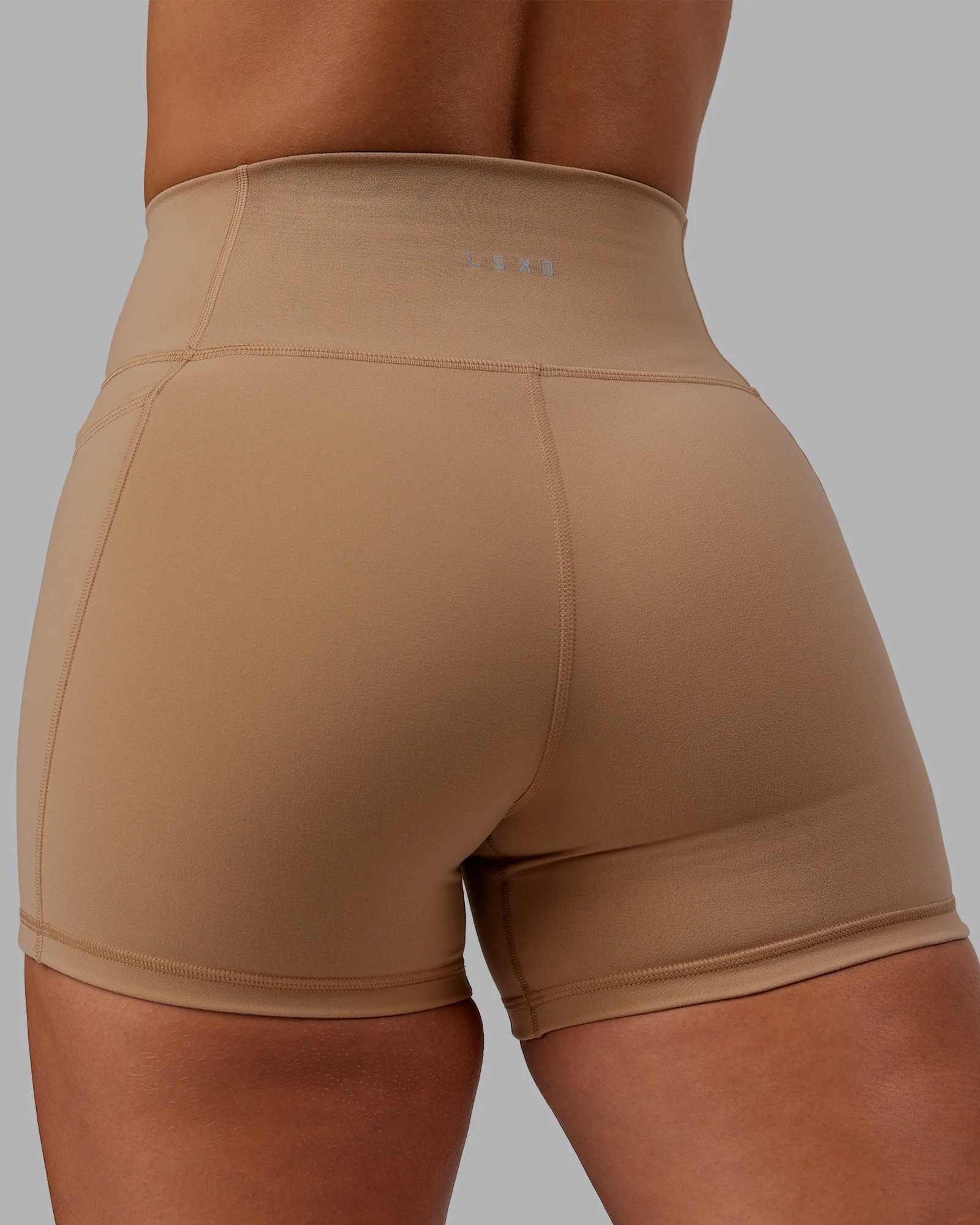 Fusion Ultra High-Rise 4" Short Pockets - Warm Smoke - Image 7