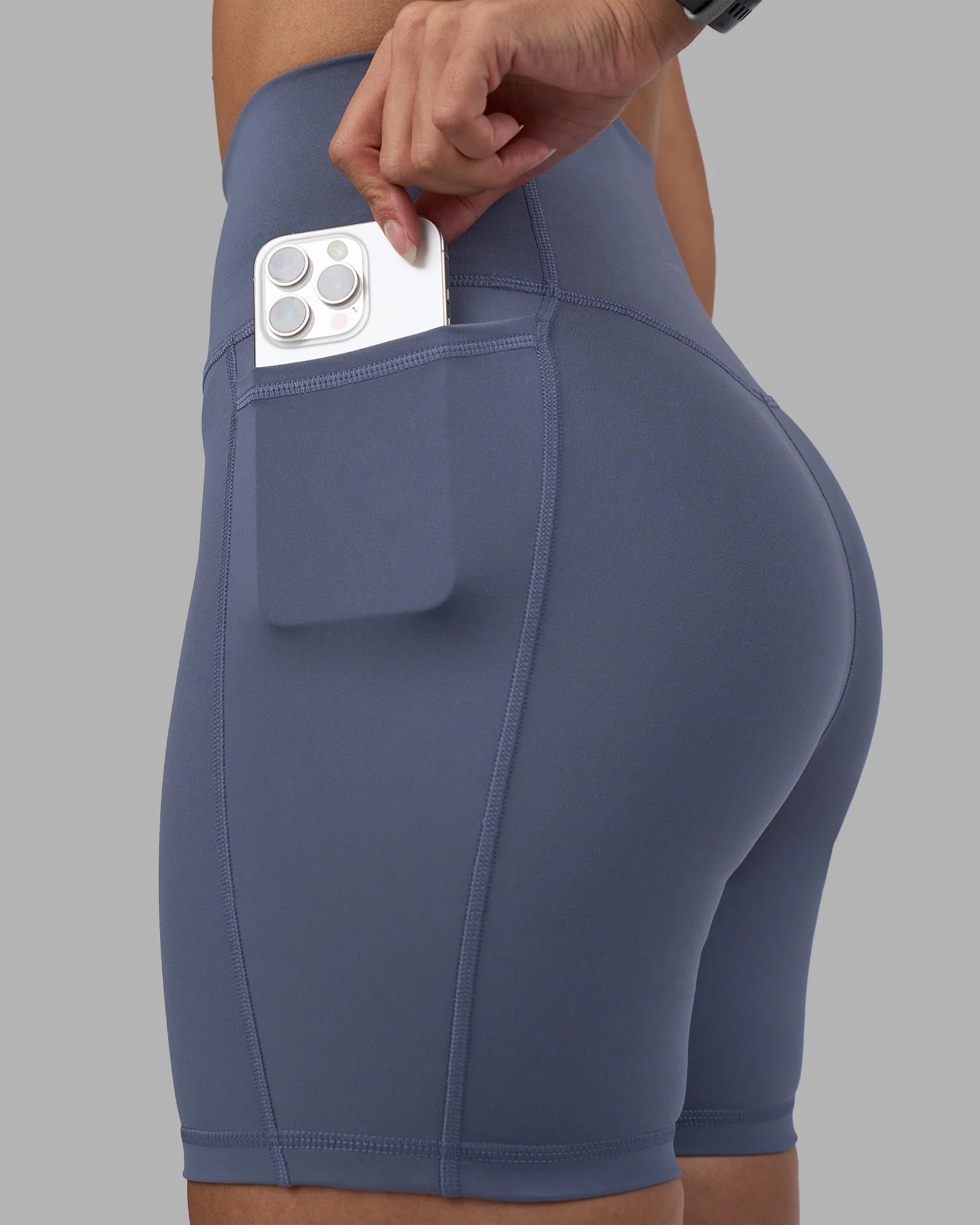 Fusion Ultra High-Rise 6" Short Pockets - Night Shadow - Image 3