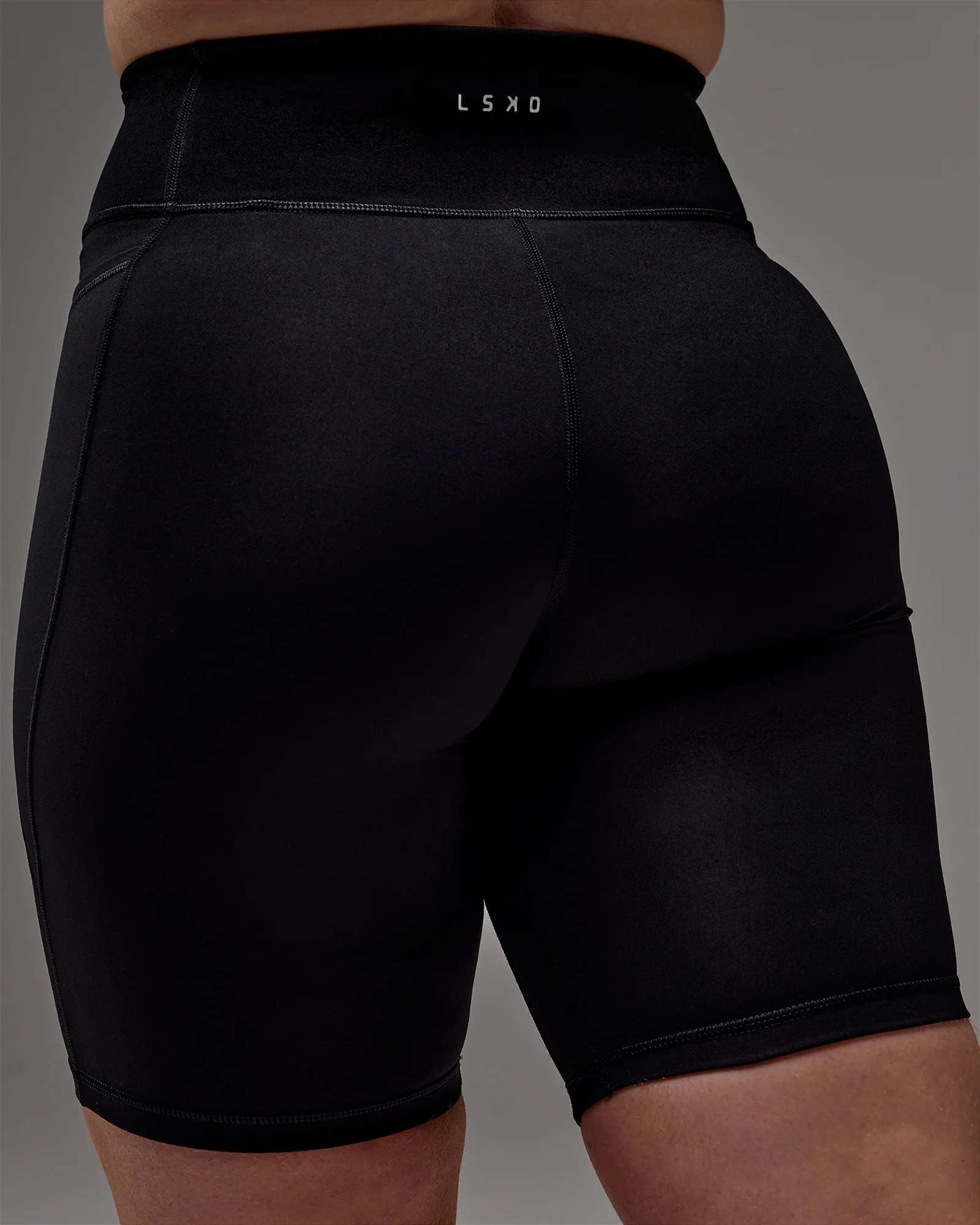 Fusion Ultra High-Rise 9" Short Pockets - Black - Image 31