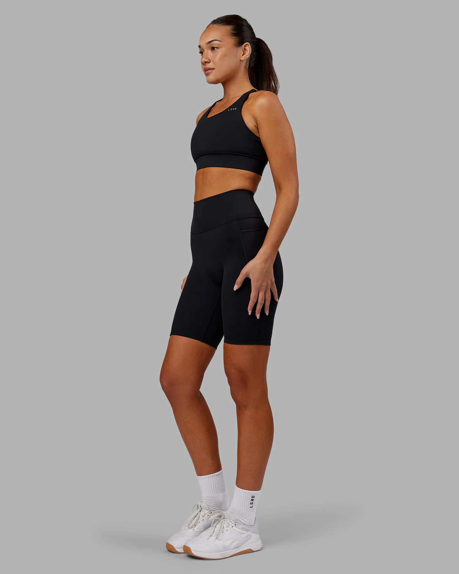 Fusion Ultra High-Rise 9" Short Pockets - Black - Image 5
