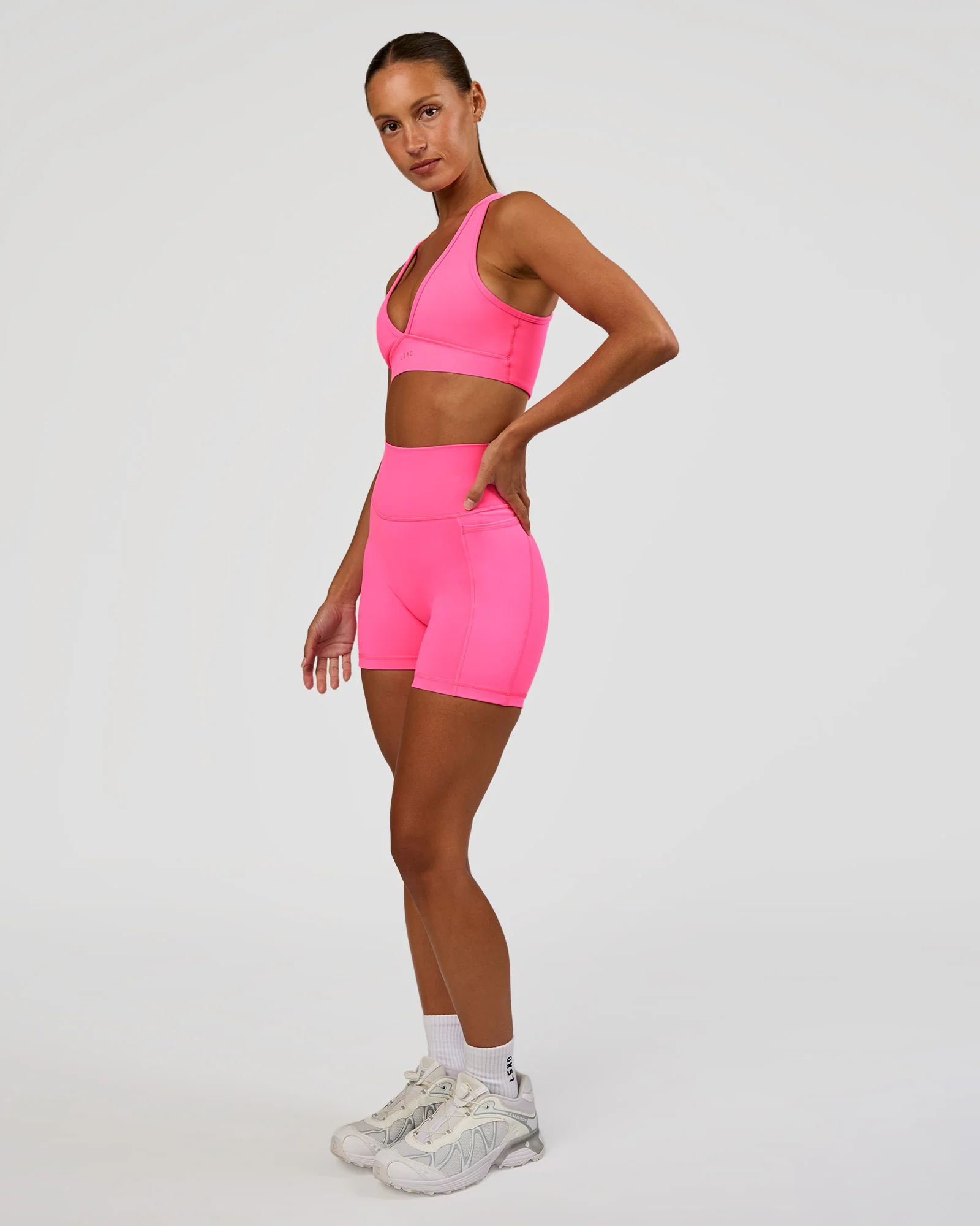 Fusion V-Contour Ultra High-Rise 4' Short Pockets - Sugar Plum - Image 4