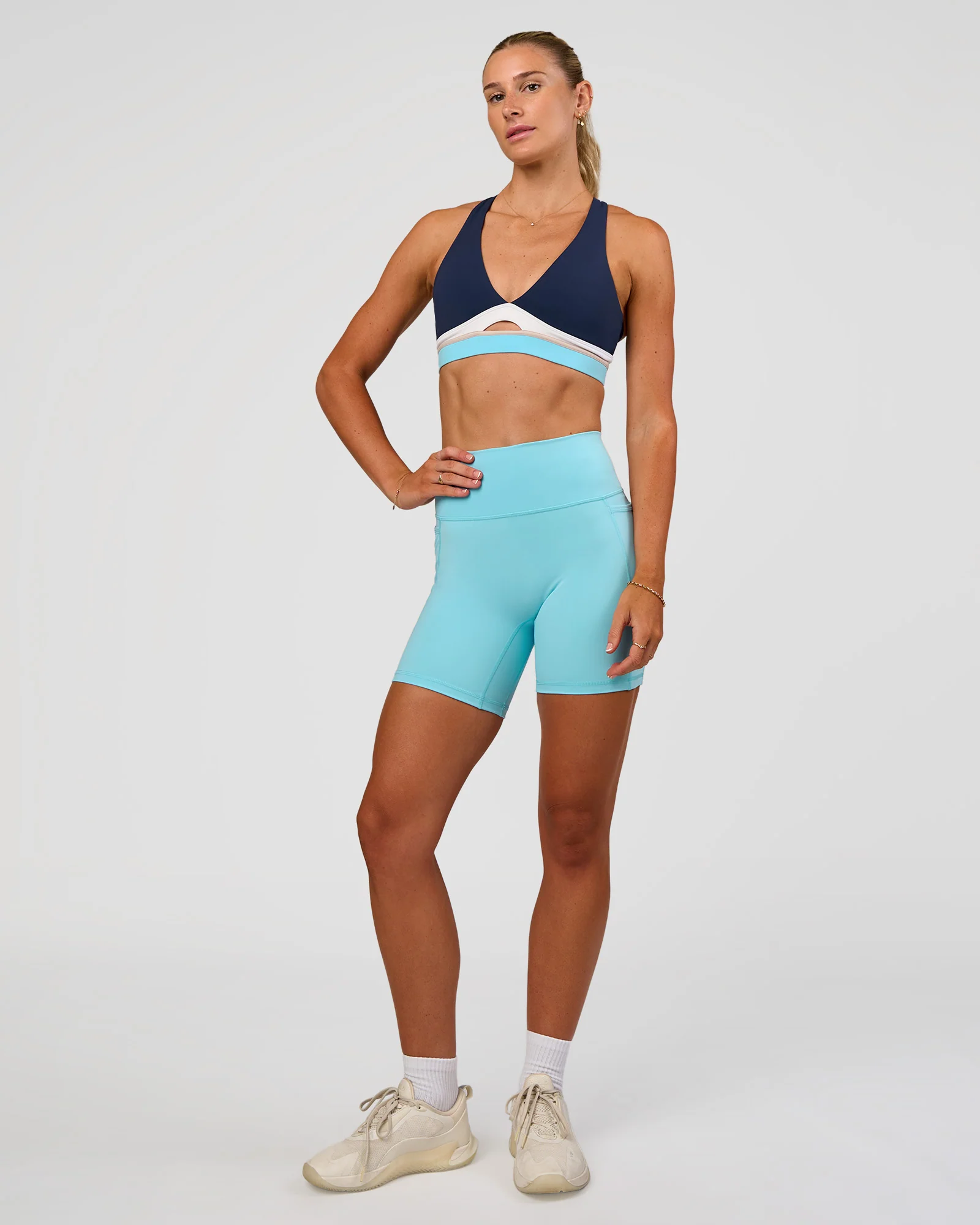 Fusion V-Contour Ultra High-Rise 6" Short Pockets - Baltic Sea - Image 4