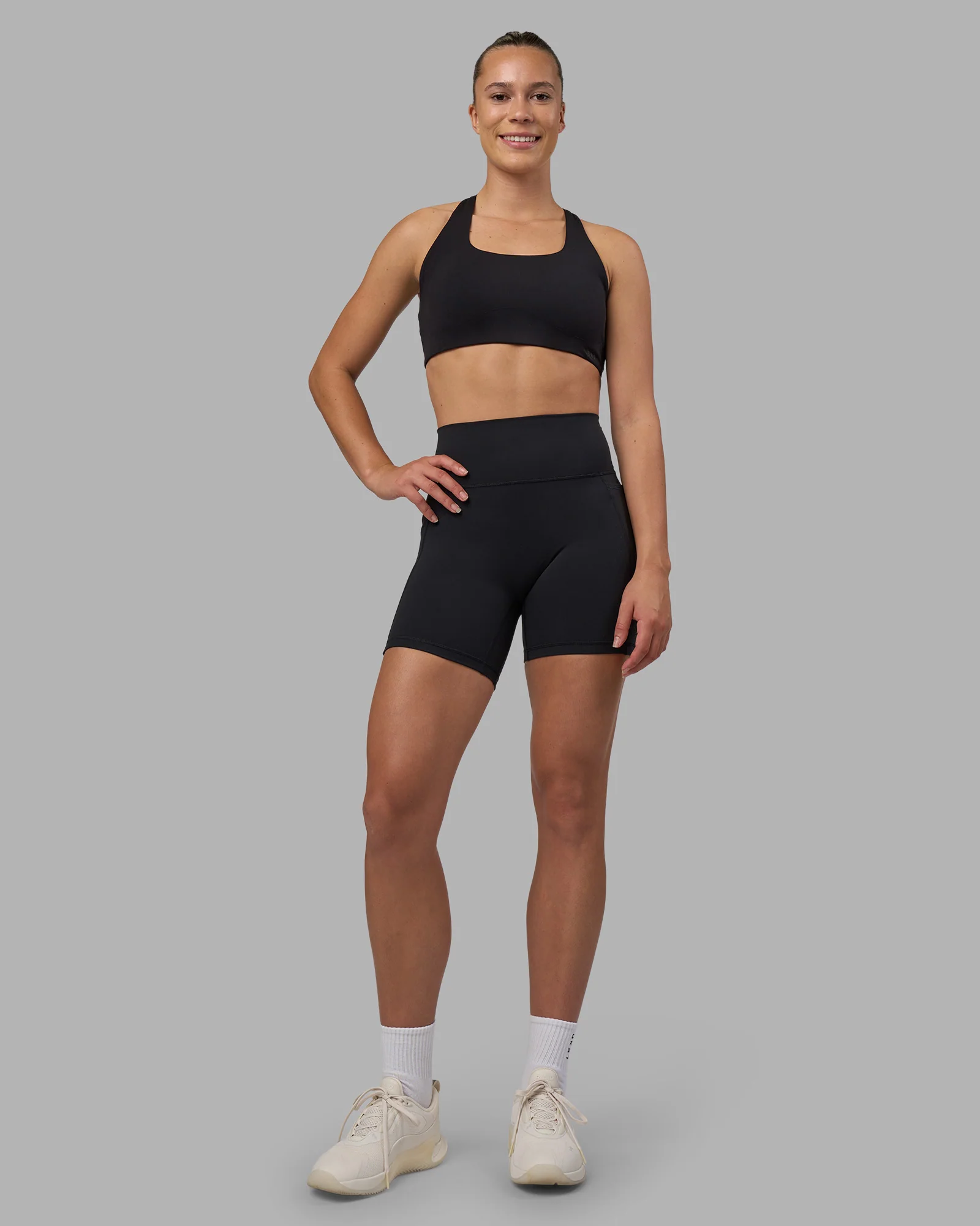 Fusion V-Contour Ultra High-Rise 6" Short Pockets - Black - Image 10