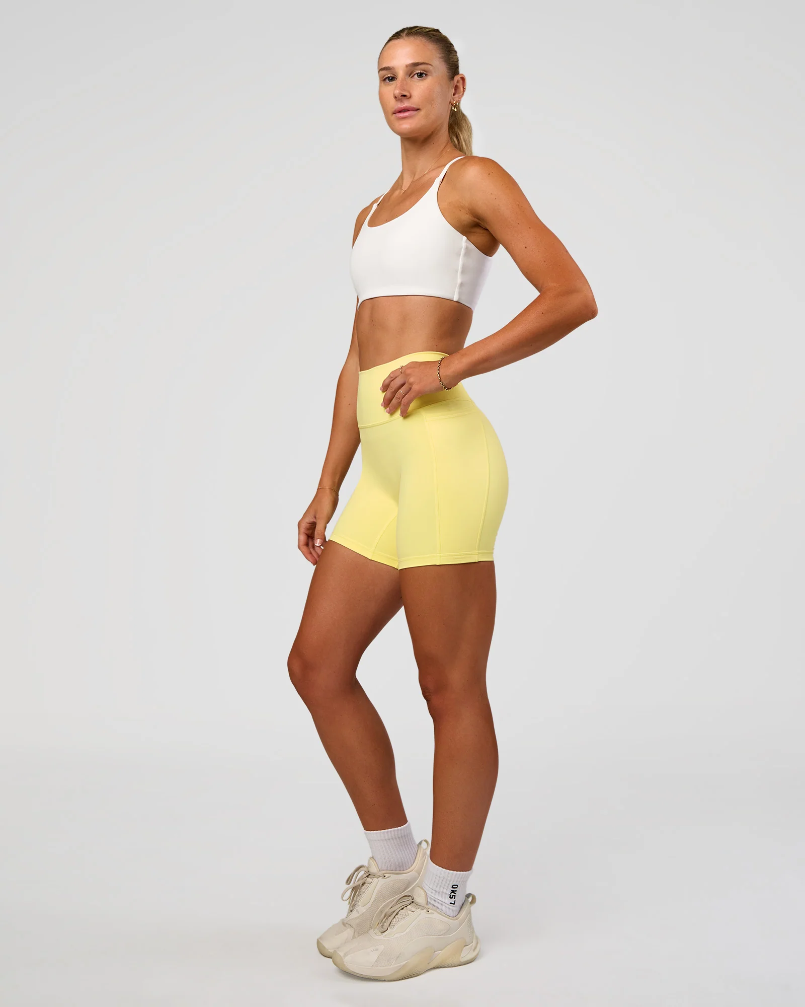 Fusion V-Contour Ultra High-Rise 6" Short Pockets - Yellow Fizz - Image 6