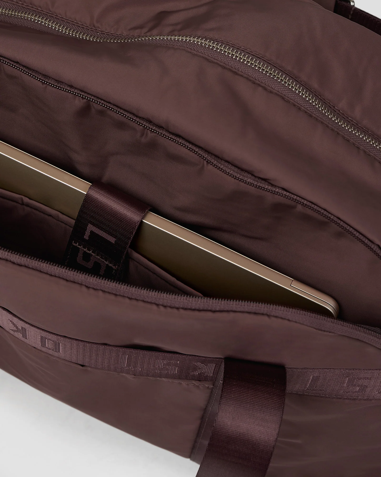 Go-To Duffle Bag - Cocoa Powder - Image 3
