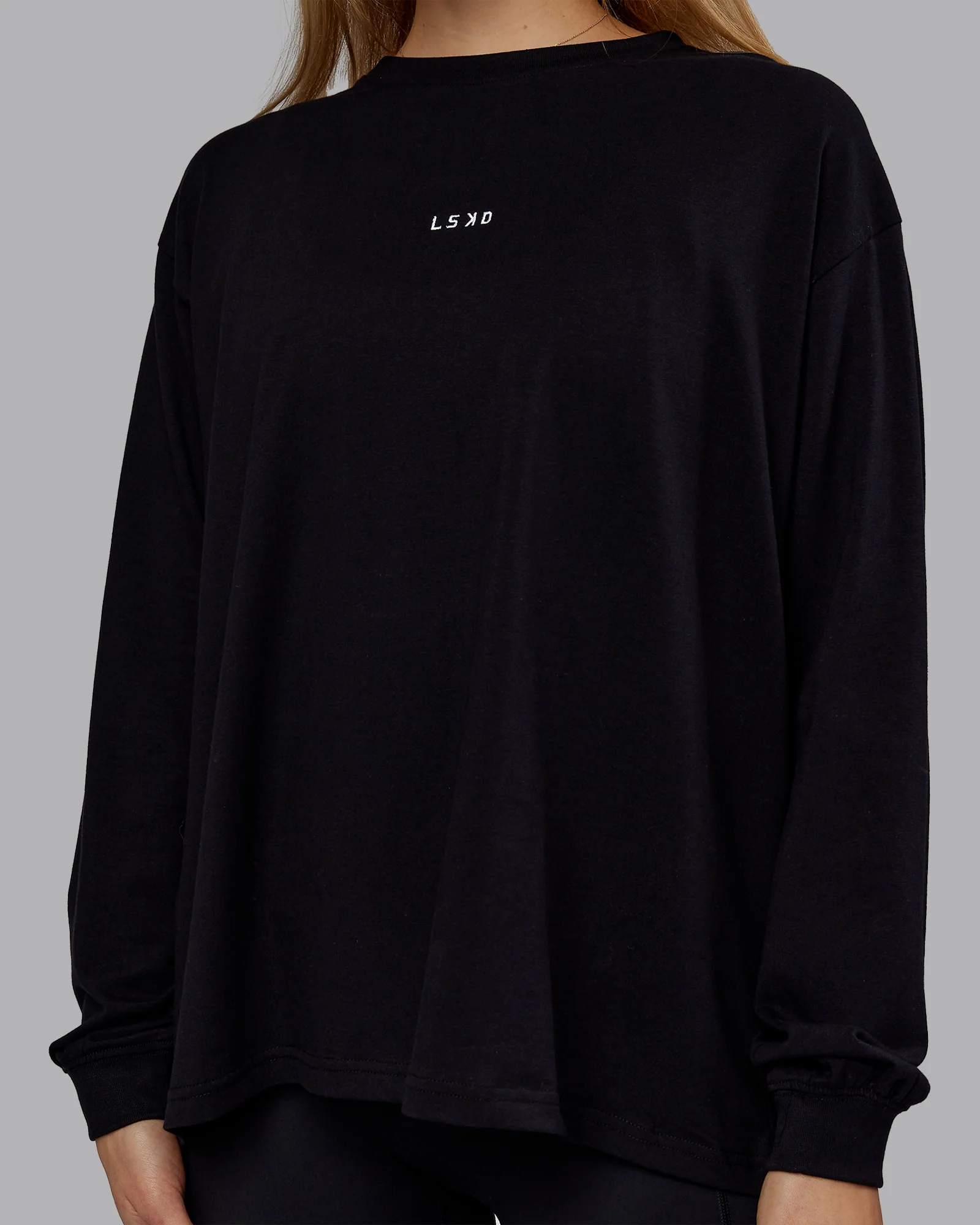 Go-To Long Sleeve FLXCotton Oversized Tee - Black-White - Image 5