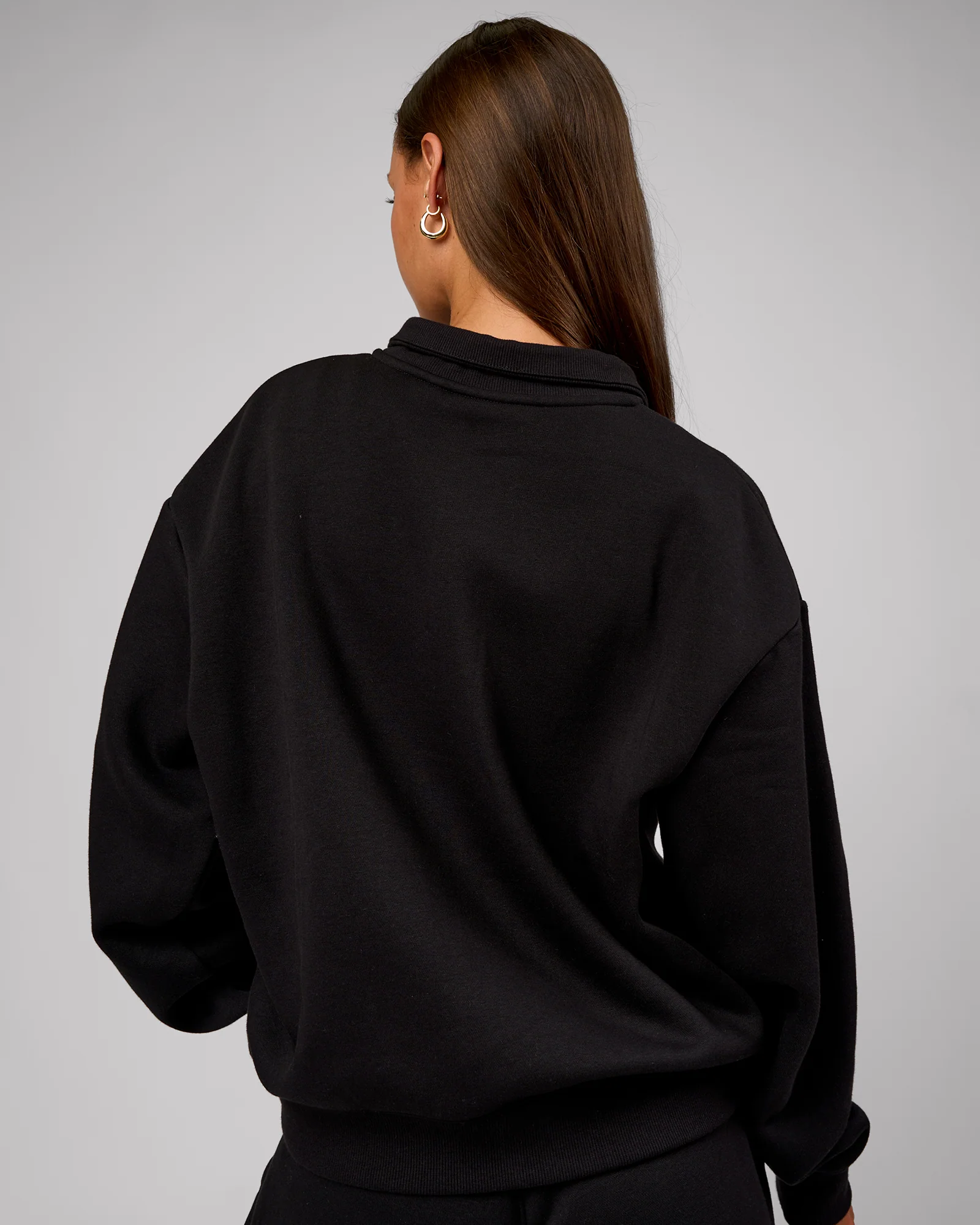 Go-To Oversized Quarter Zip Sweater - Black - Image 4