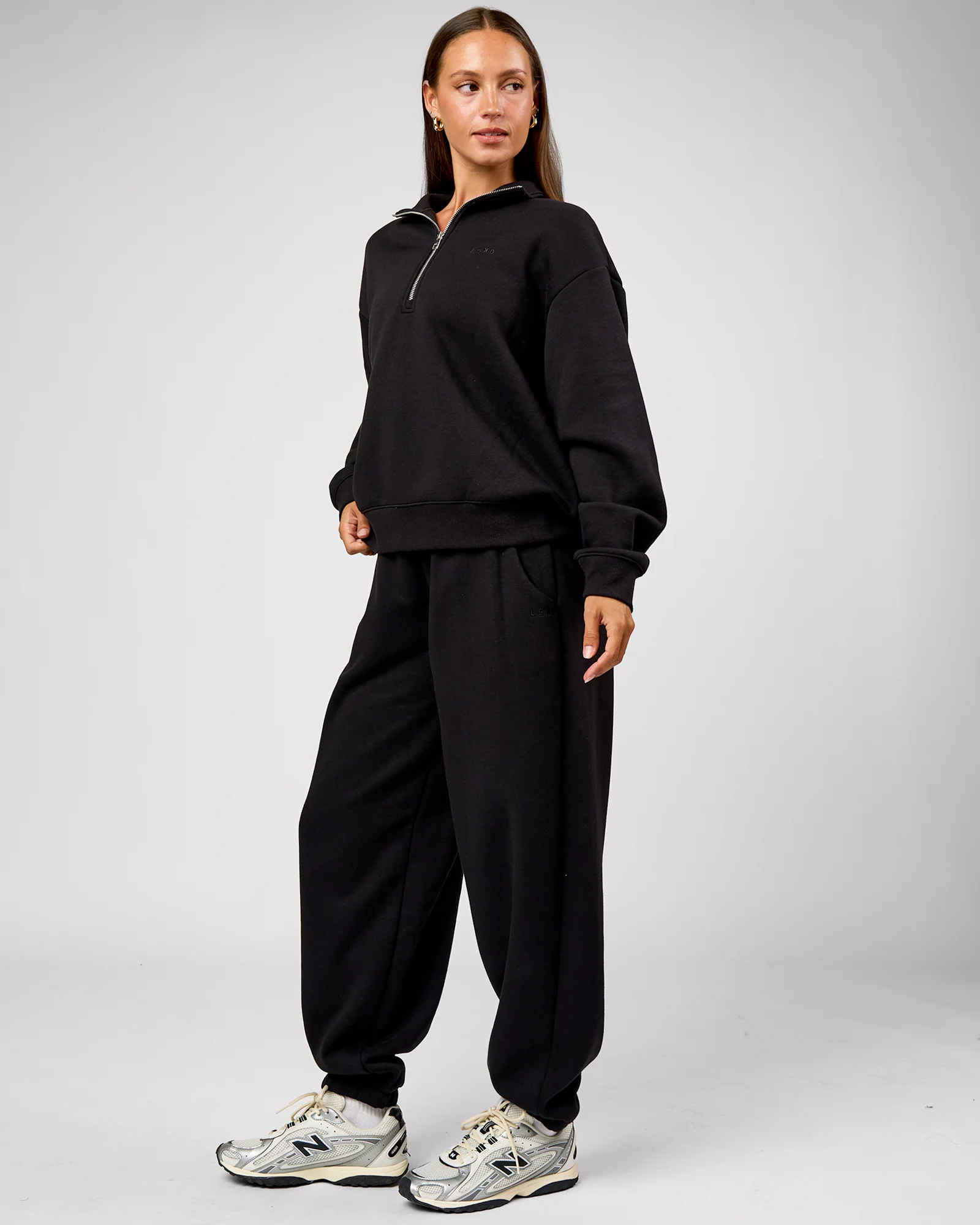 Go-To Oversized Track Pant - Black - Image 5