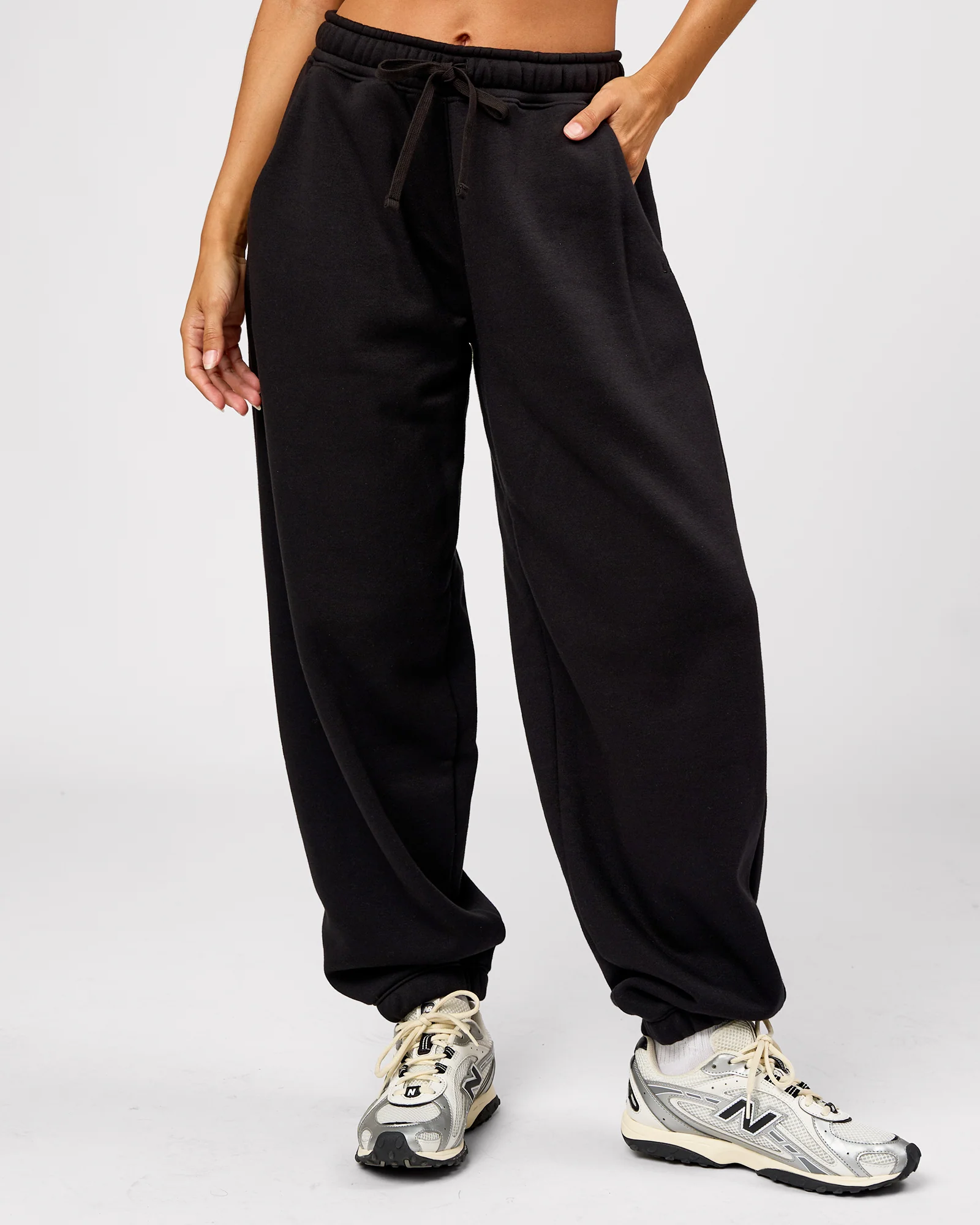 Go-To Oversized Track Pant - Black - Image 6