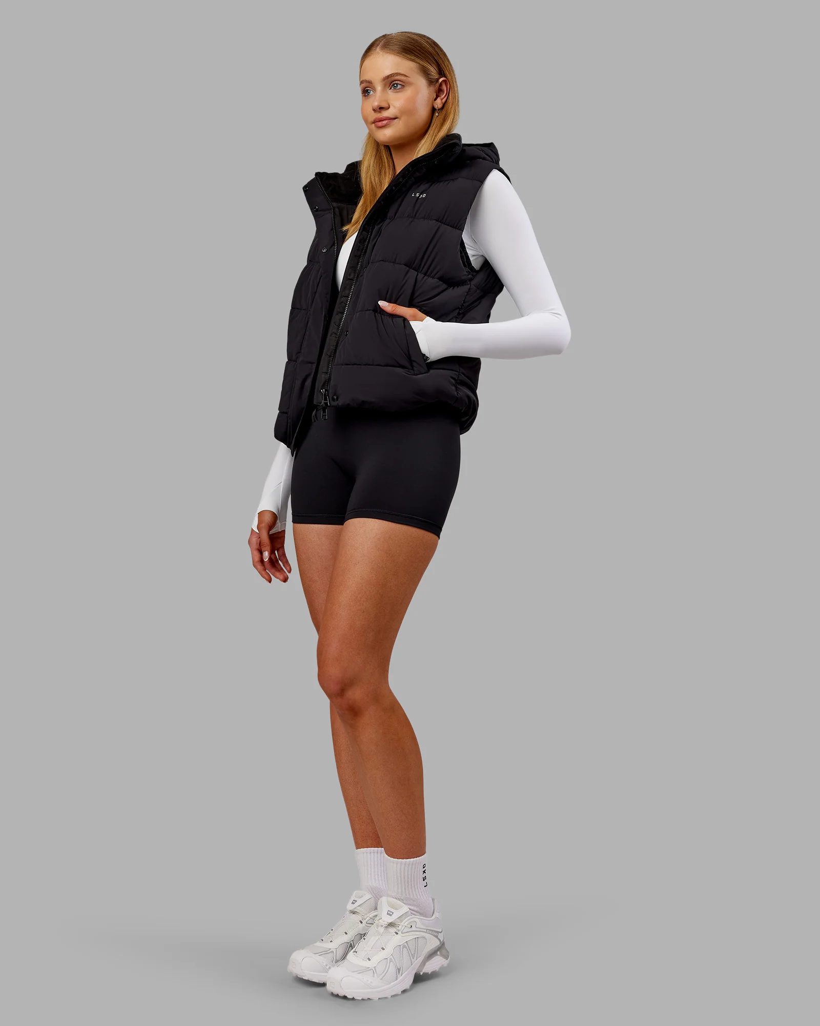 Go-To Puffer Vest - Black - Image 15