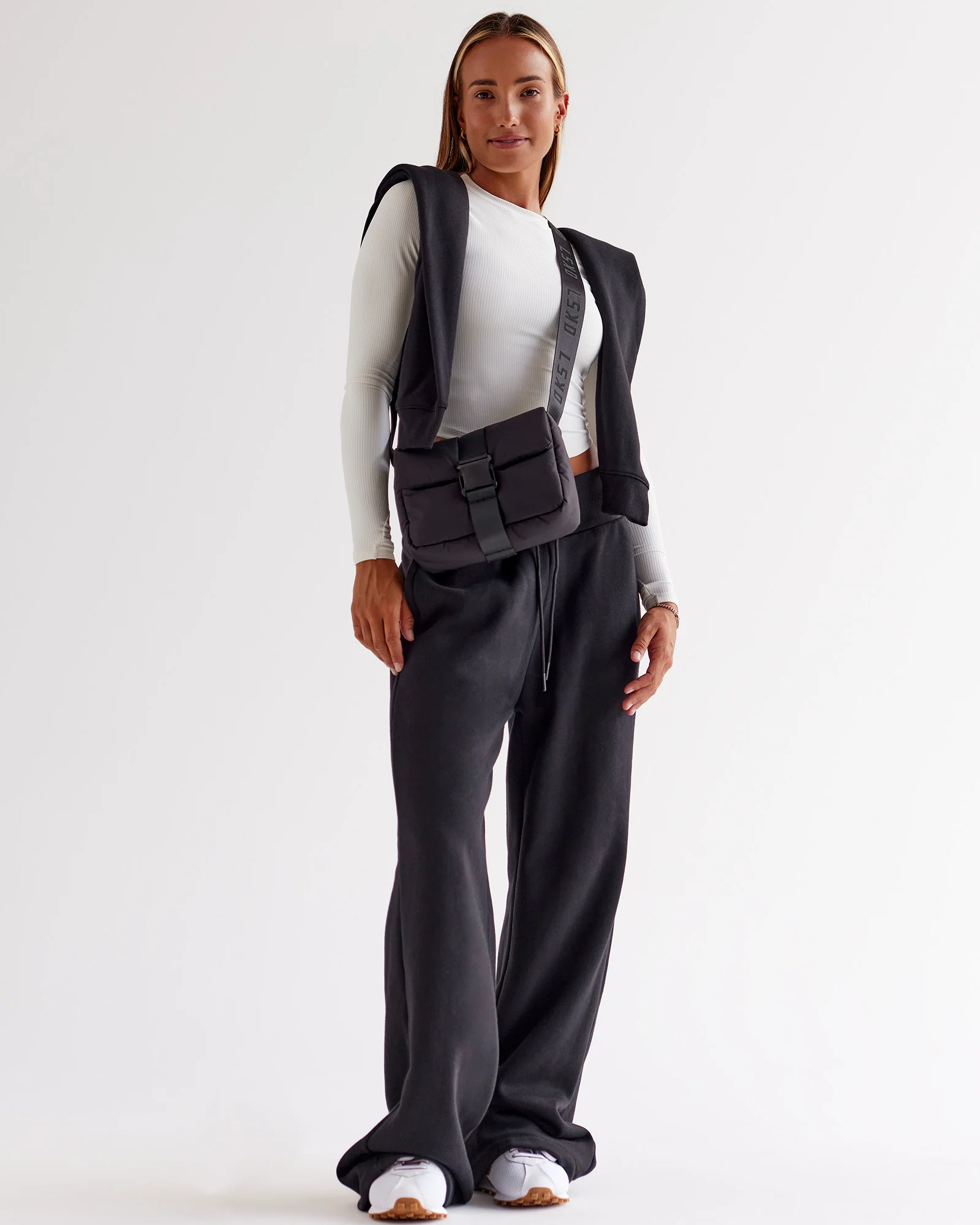 Go-To Wide Leg Track Pant - Black - Image 5