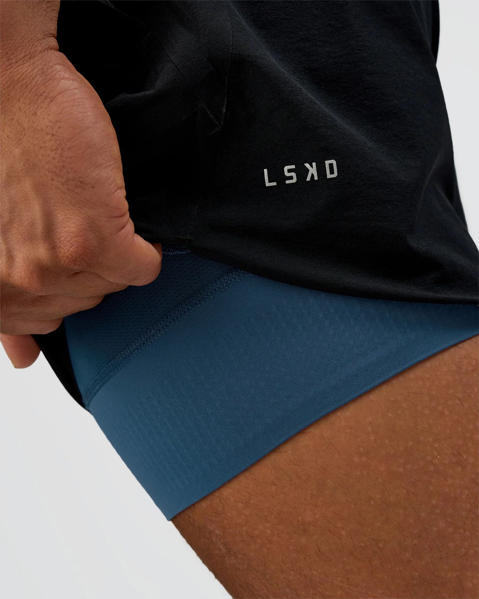 Hybrid Lined 5" Short - Black-Indigo - Image 2