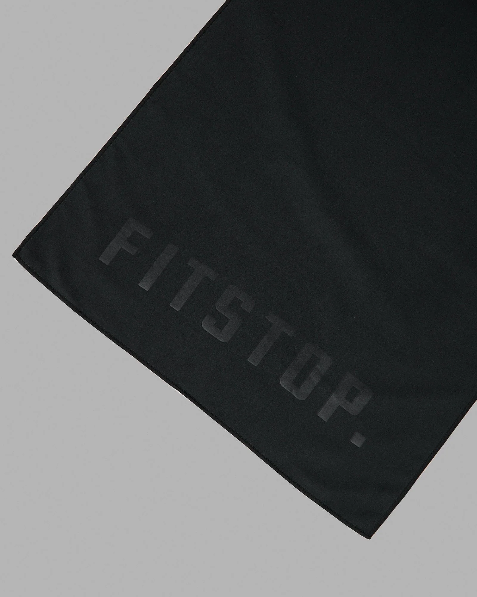 LSKD x Fitstop Lightweight Microfibre Towel 45x105cm - Black - Image 2
