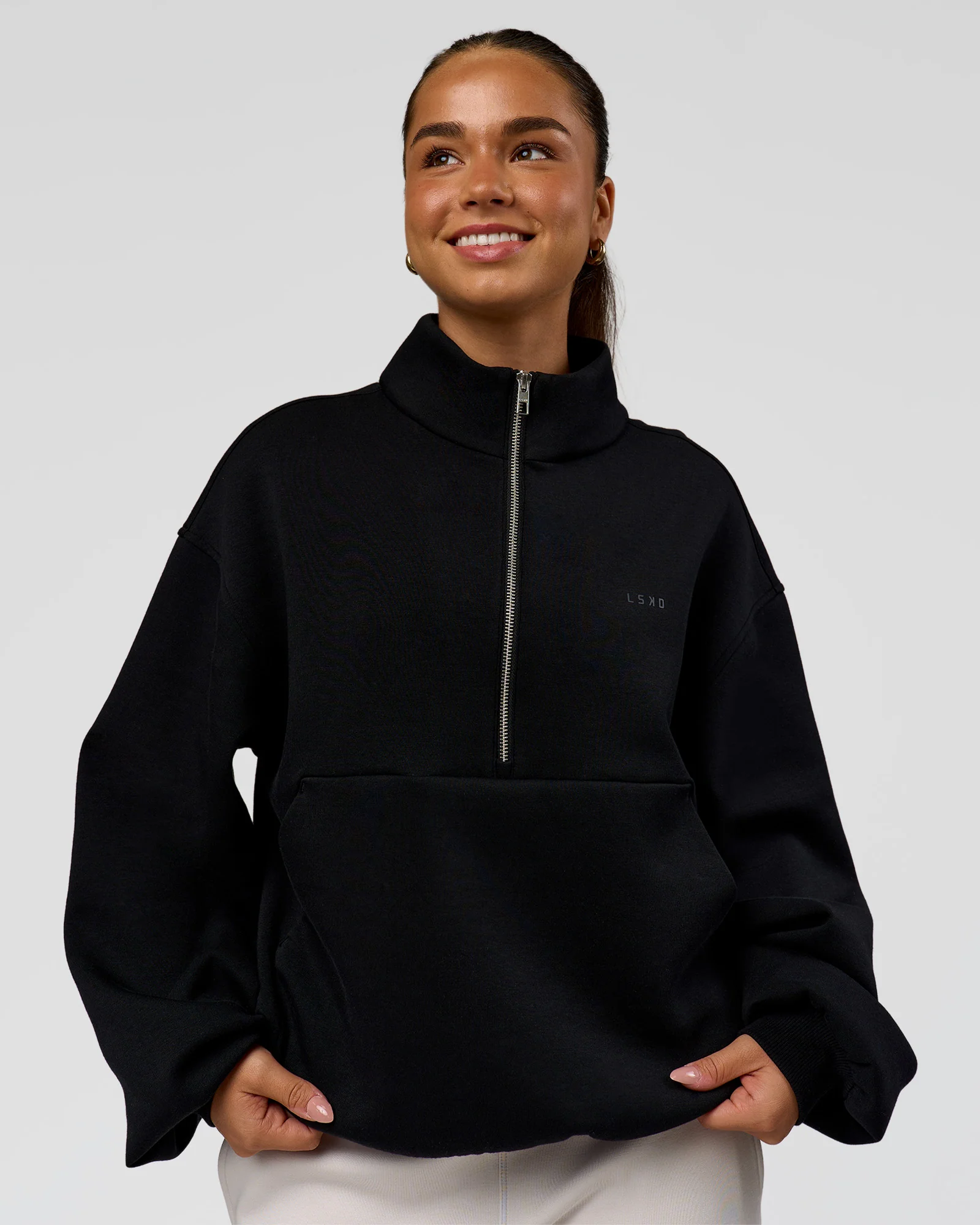 Luxe ZeroCrease Spacer Half Zip - Black - Image 6