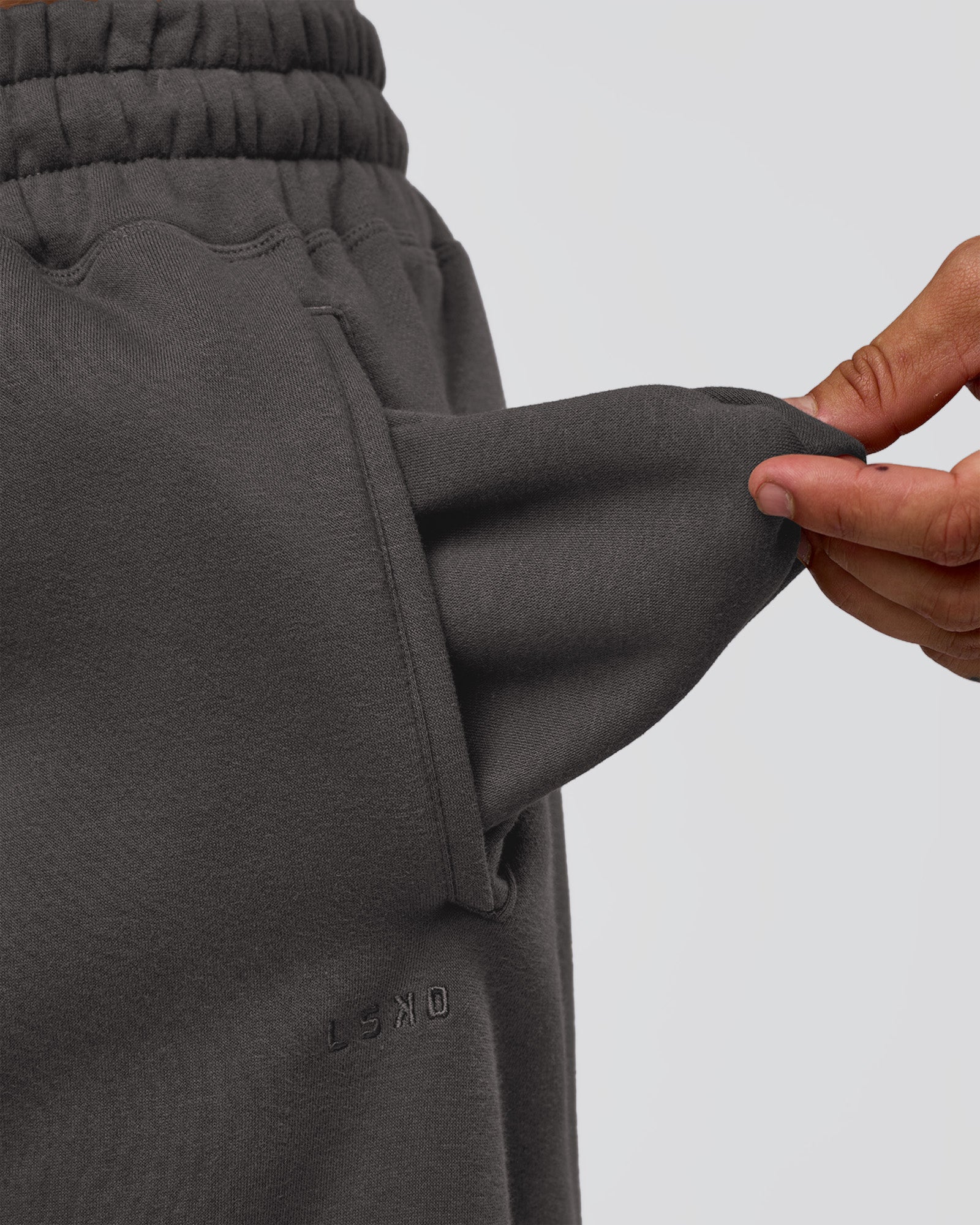 MVP Cuffed Track Pant - Dark Storm - Image 2