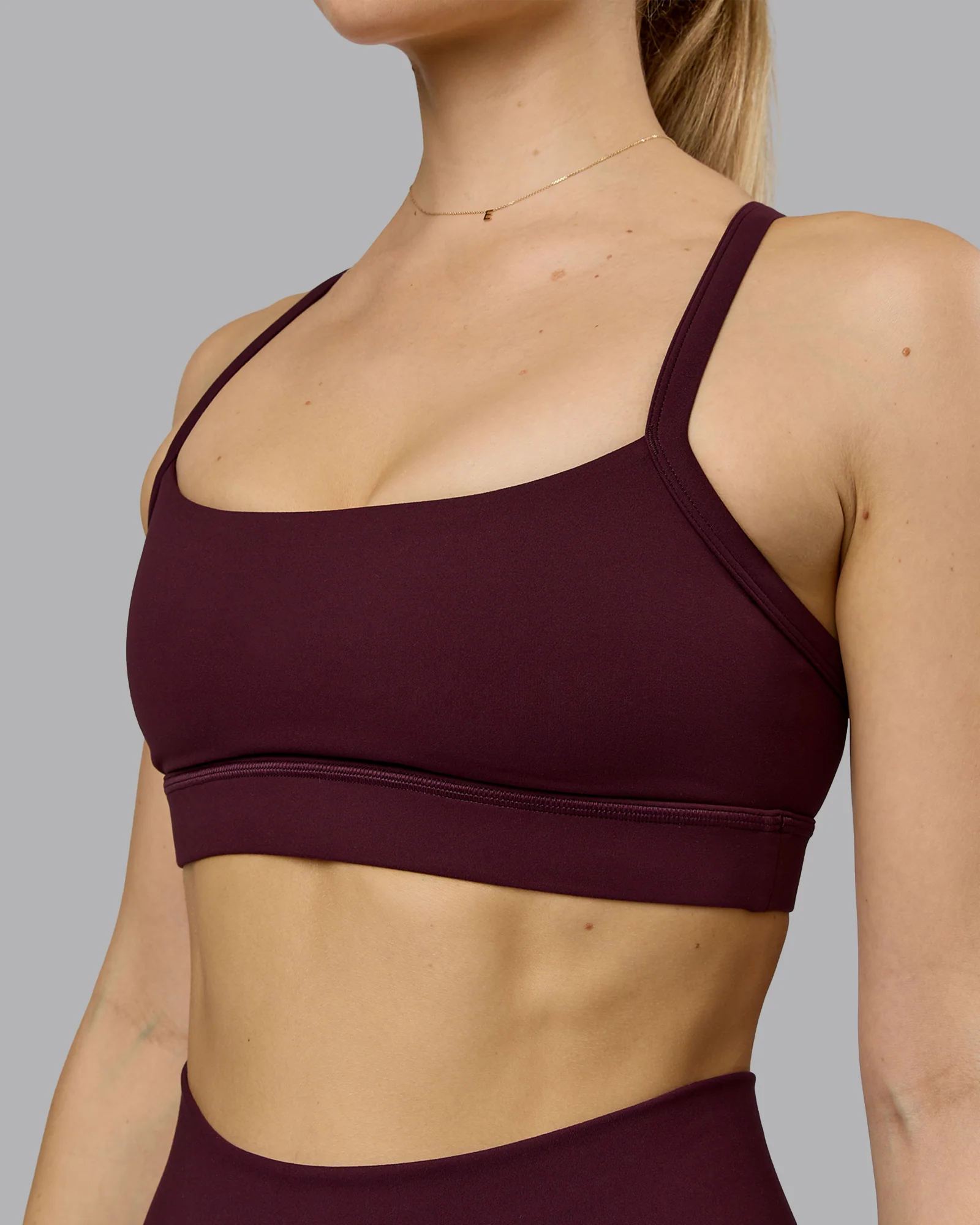Momentum Sports Bra - Cherry Lacquer - Image 8