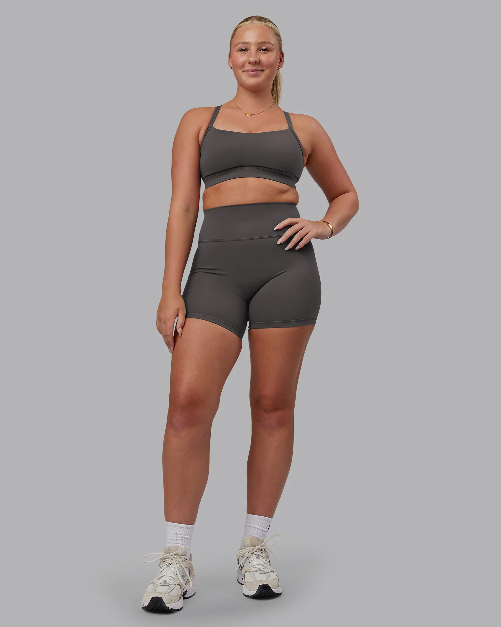 Momentum Sports Bra D/DD/E - Dark Storm - Image 5