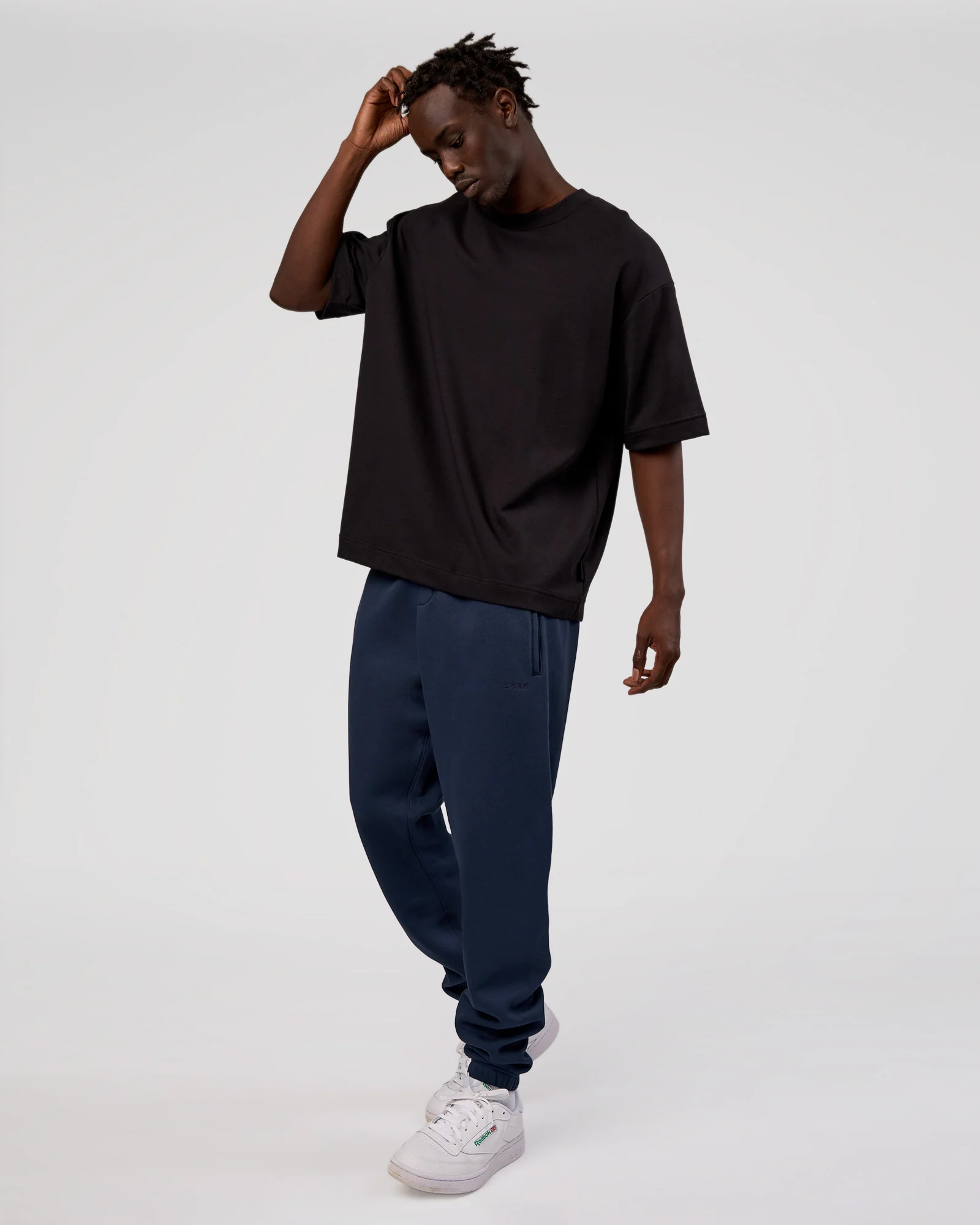 MVP Cuffed Track Pant - Future Navy - Image 2