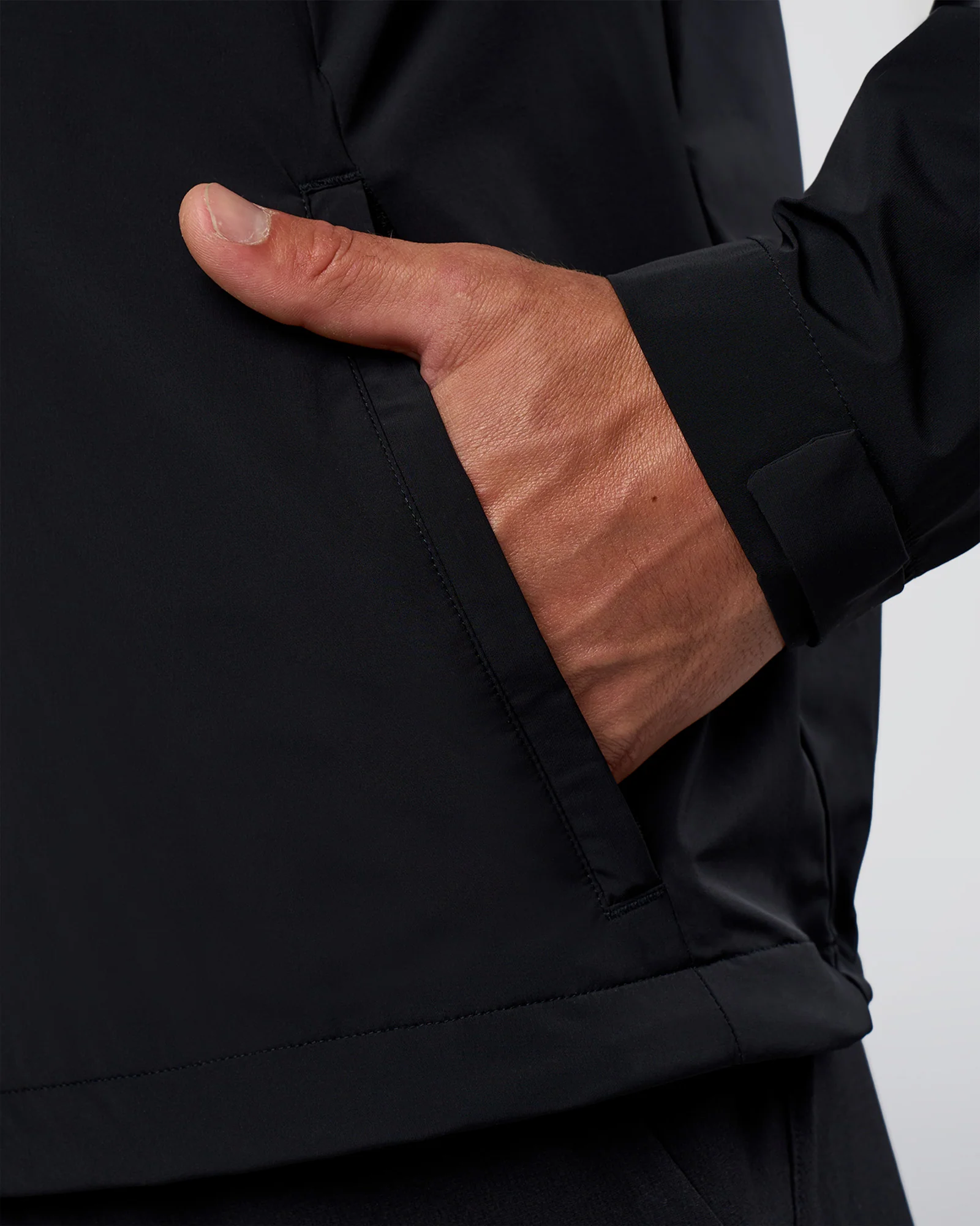 Pace Running Jacket - Black - Image 11