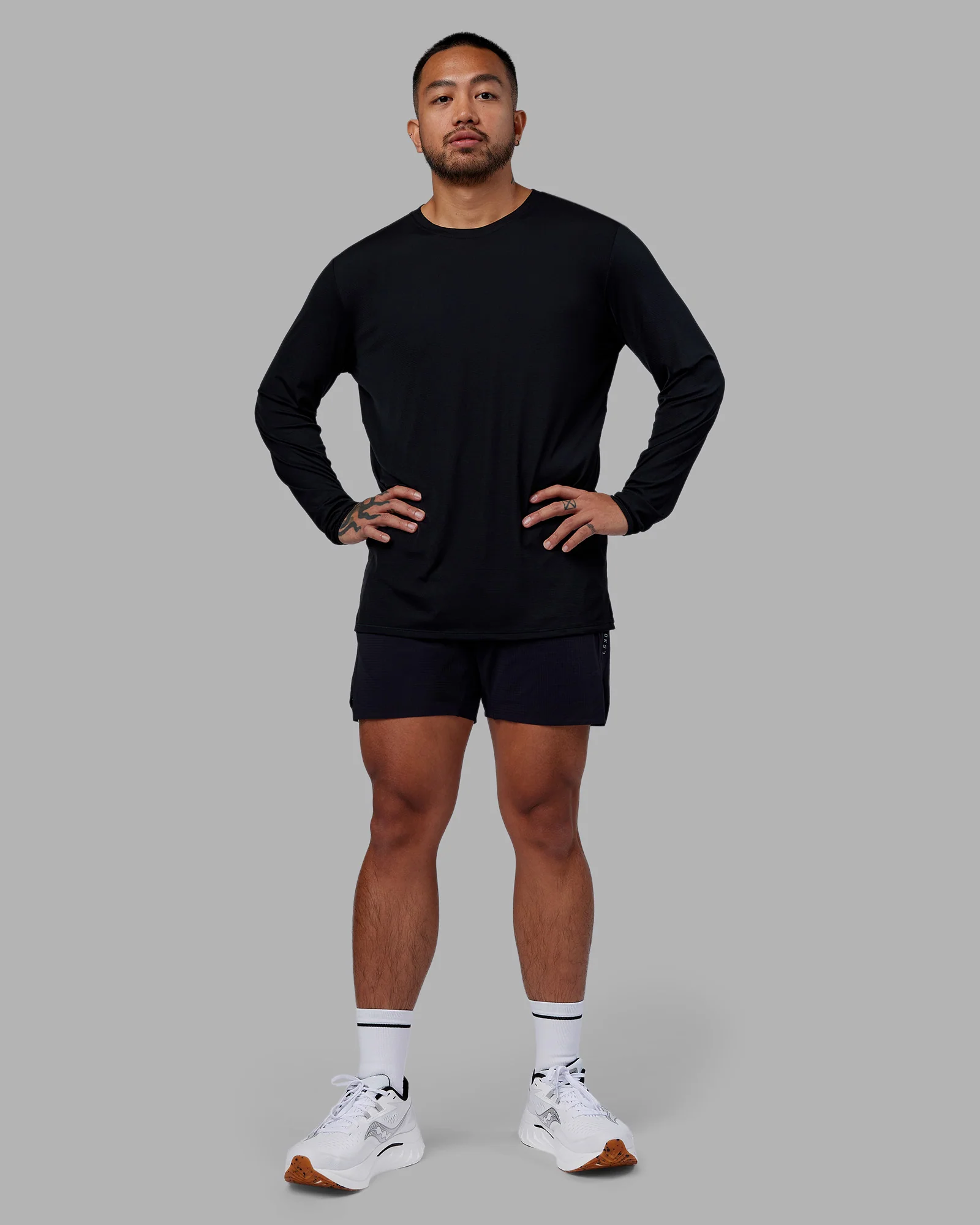 Pace Running Long Sleeve Top - Black - Image 2