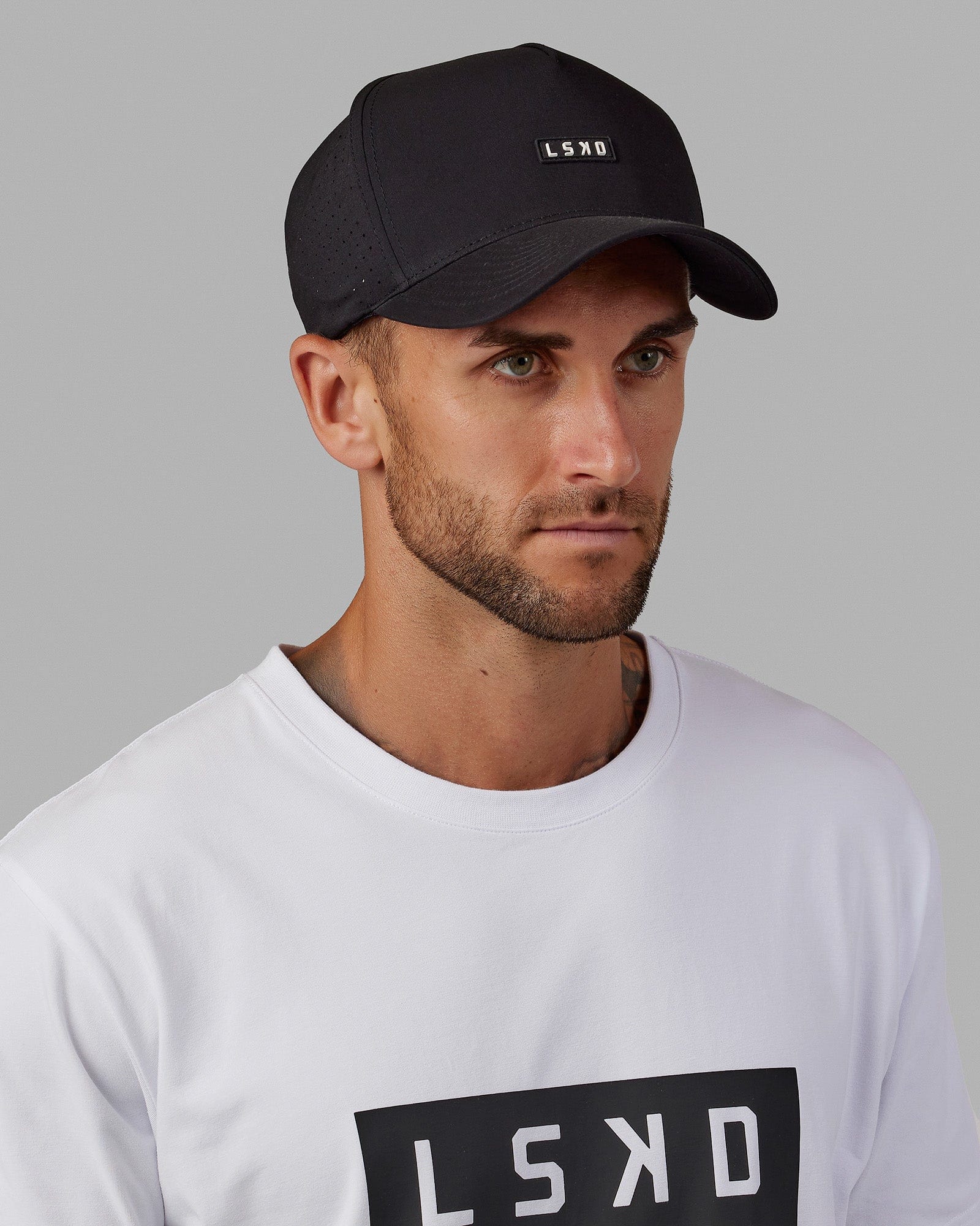 Perform Vented Cap - Black - Image 2