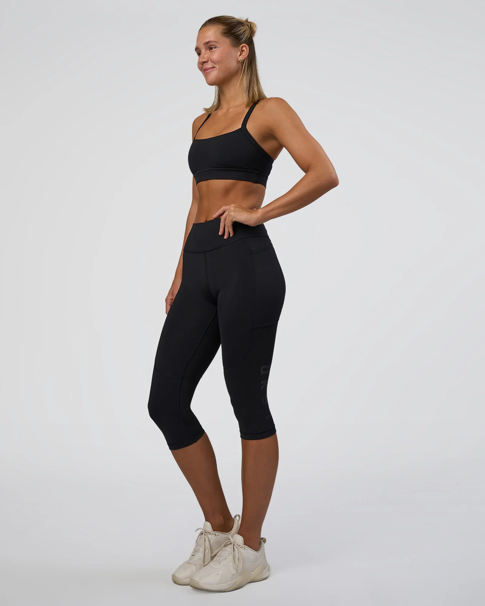 Rep Ultra High-Rise 3/4 Legging Pockets - Black-Black - Image 5