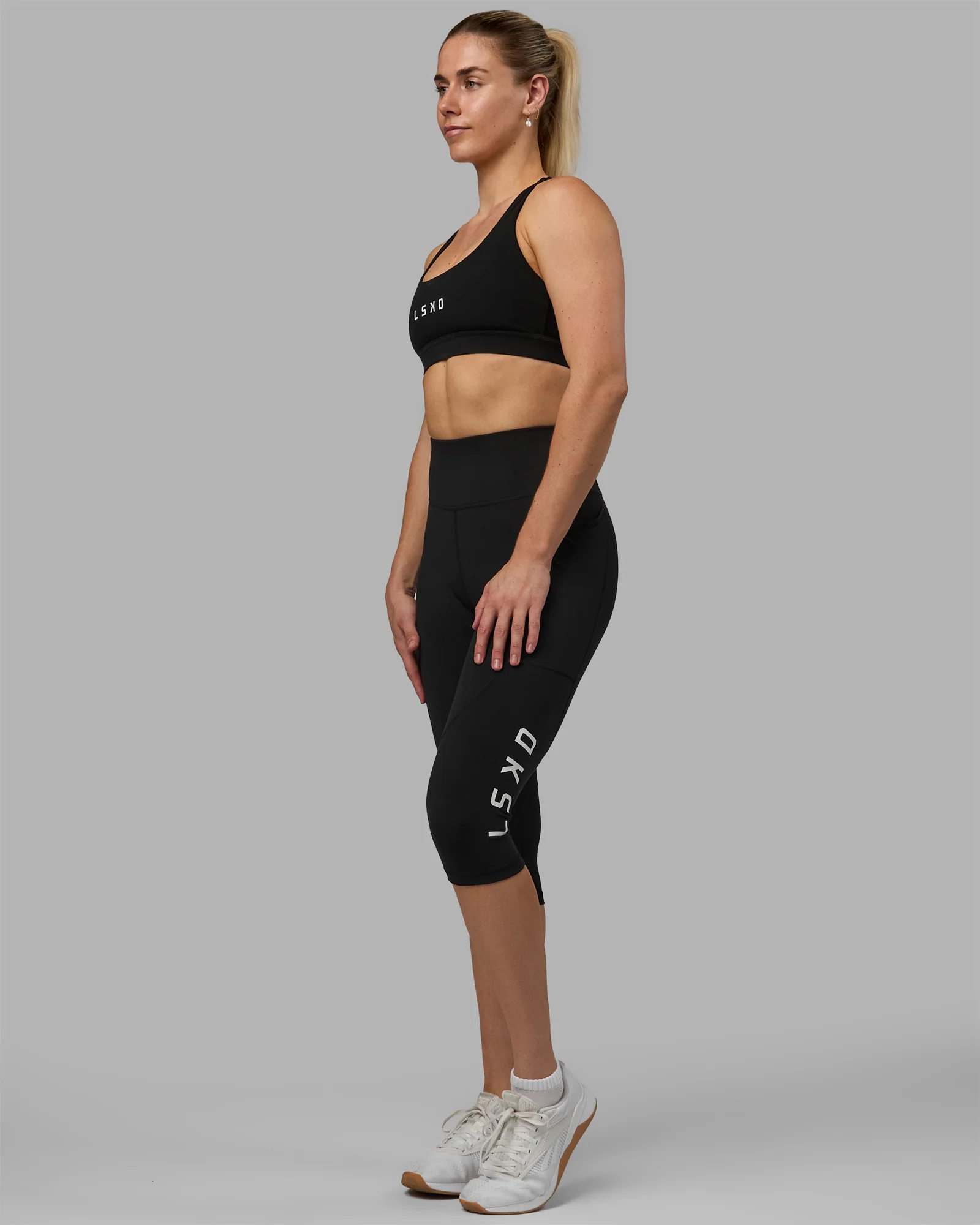 Rep Ultra High-Rise 3/4 Legging Pockets - Black-White - Image 5